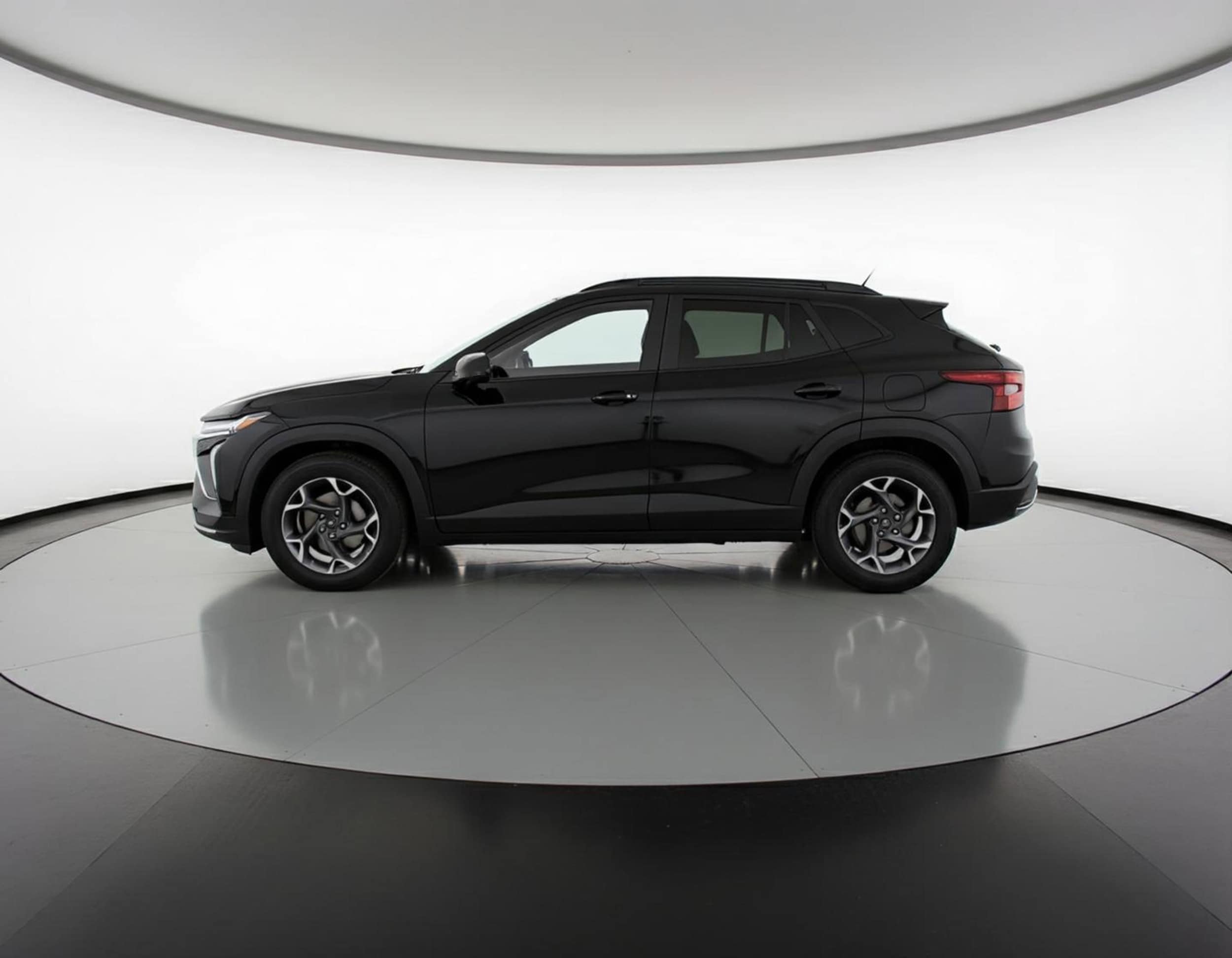 Thumbnail: 2025 Chevrolet Trax - 5