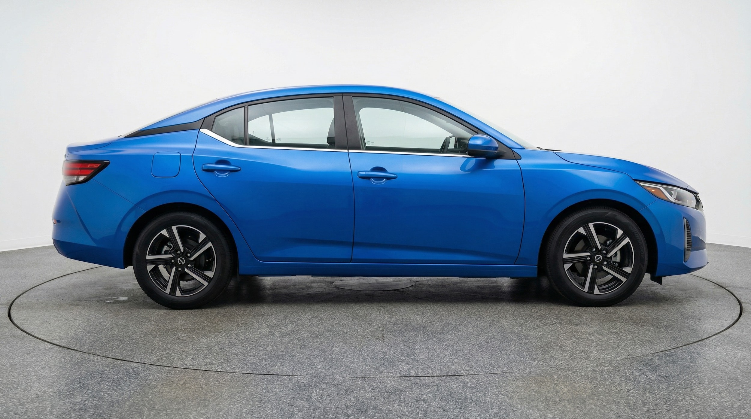 Thumbnail: 2025 Nissan Sentra - 8