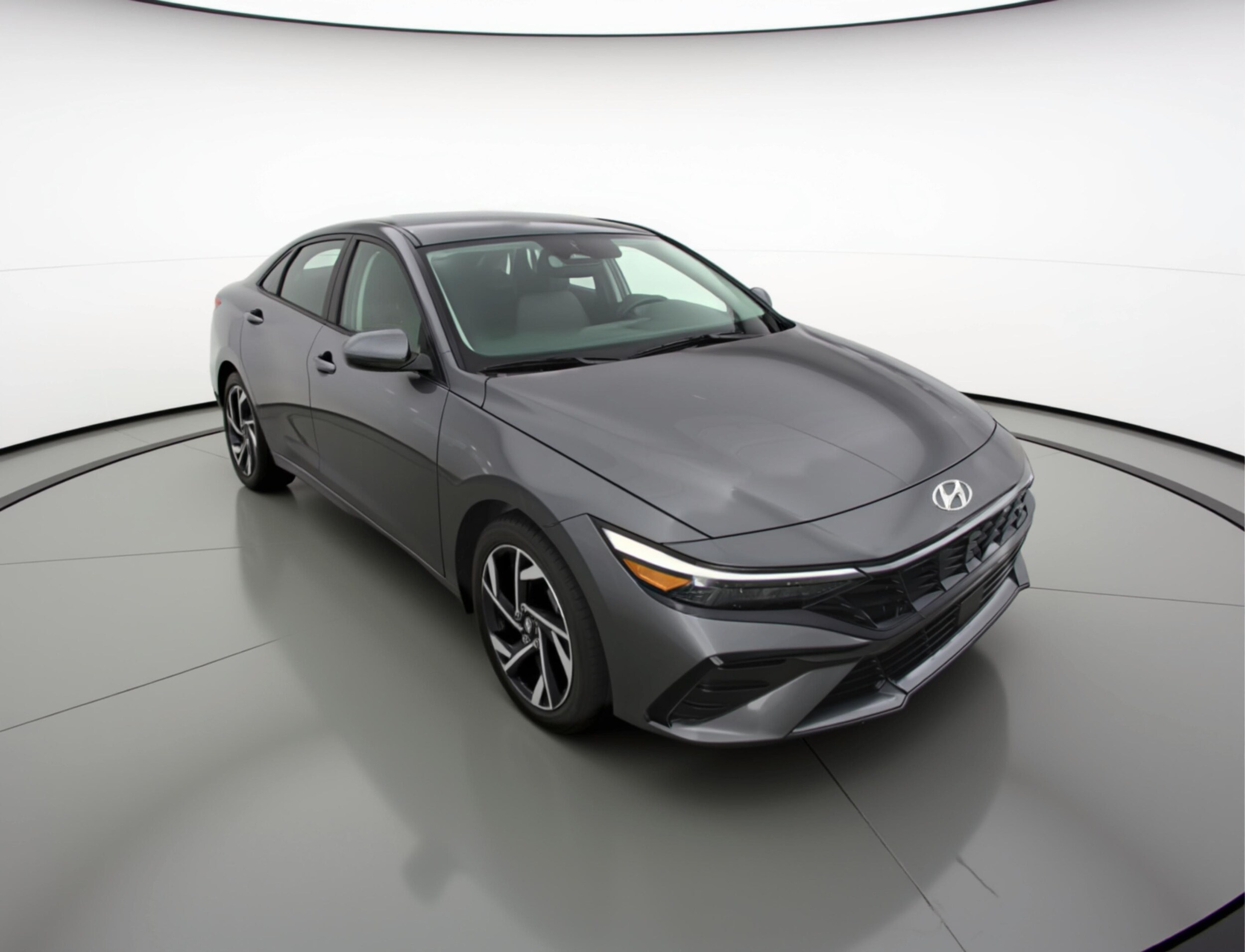 Thumbnail: 2025 Hyundai Elantra - 1