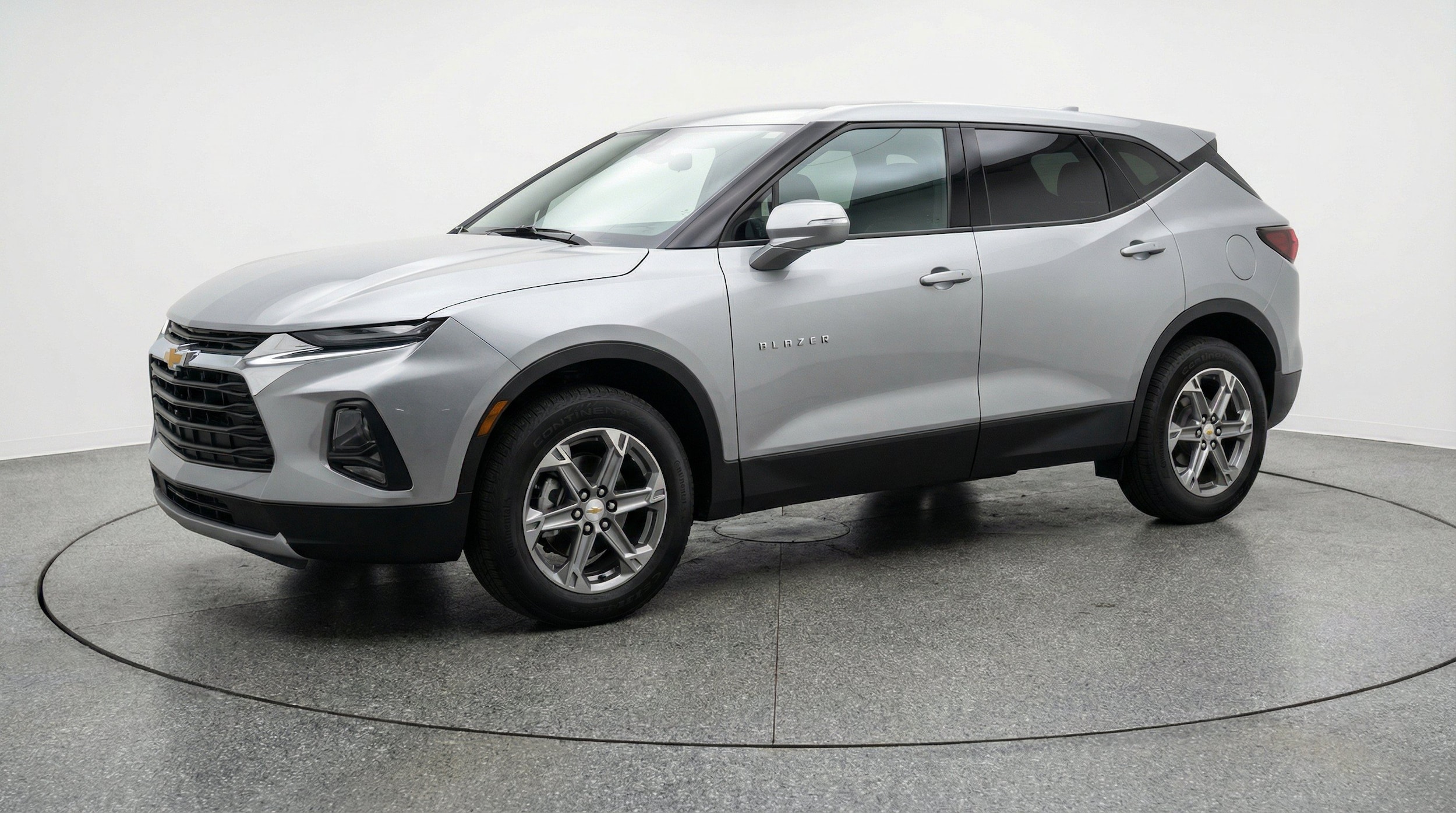 Thumbnail: 2025 Chevrolet Blazer - 3
