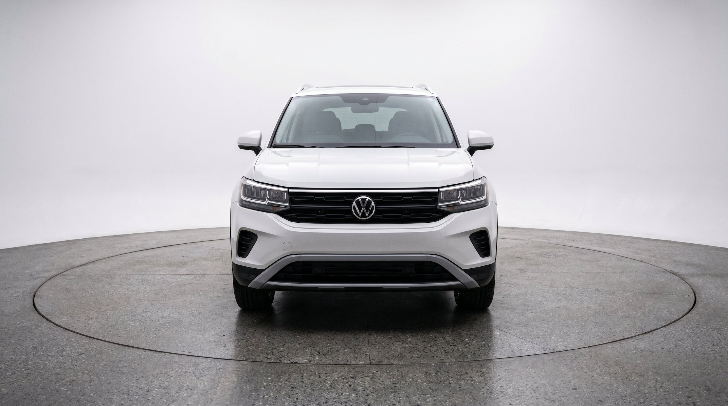 Thumbnail: 2026 Volkswagen Taos - 2