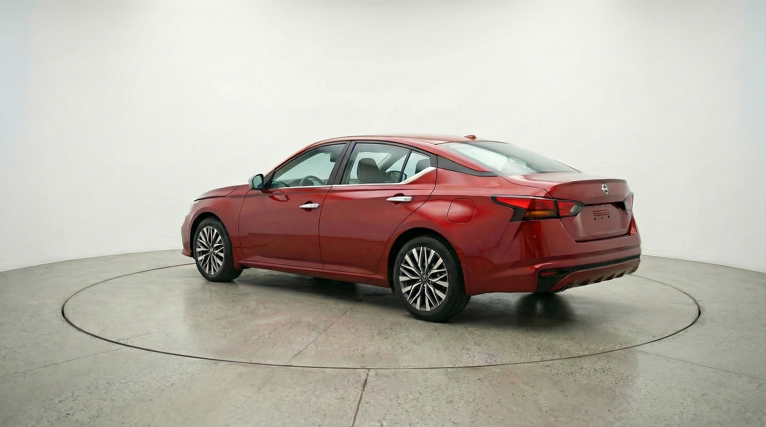 Thumbnail: 2025 Nissan Altima - 5