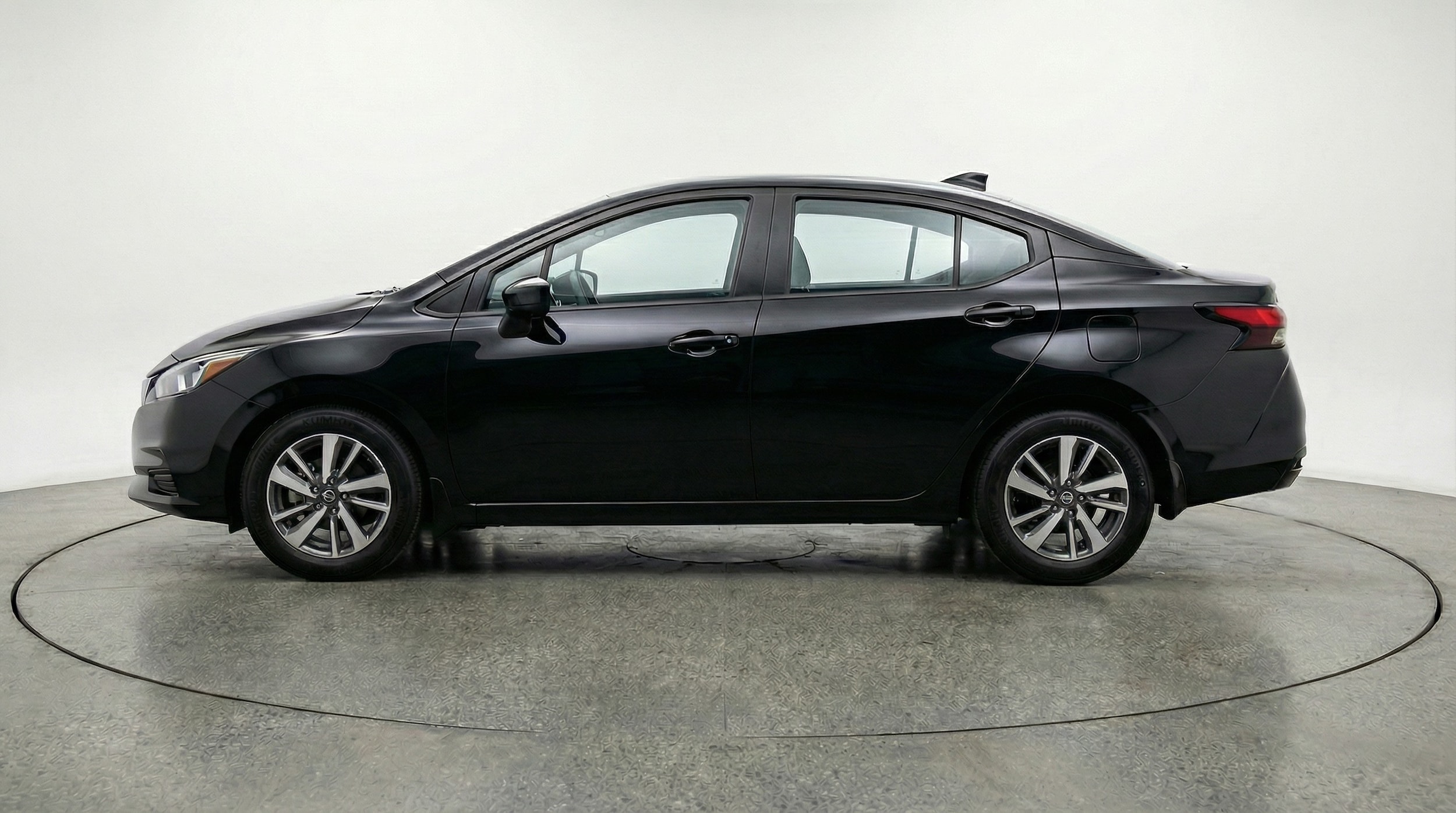 Thumbnail: 2025 Nissan Versa - 4