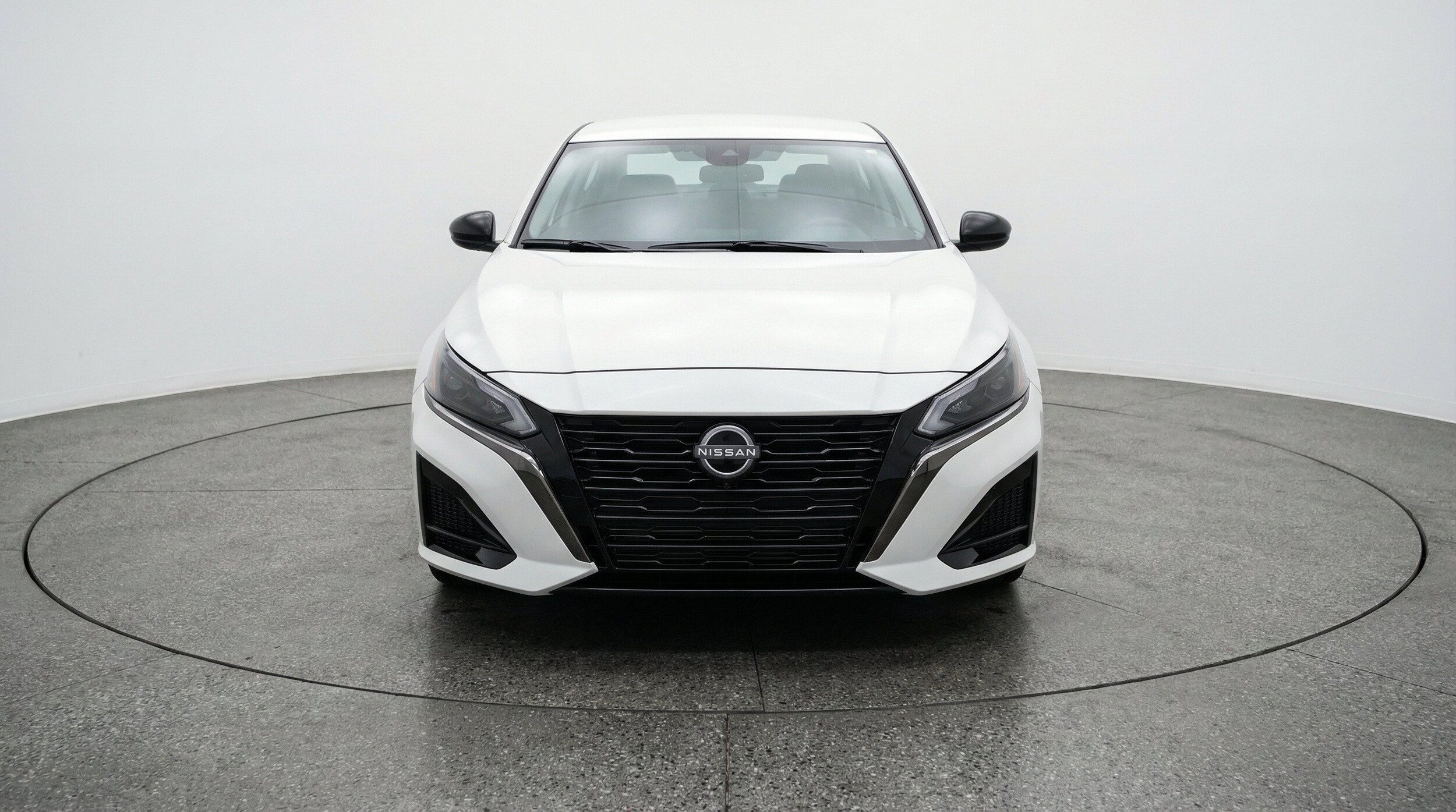 Thumbnail: 2025 Nissan Altima - 2