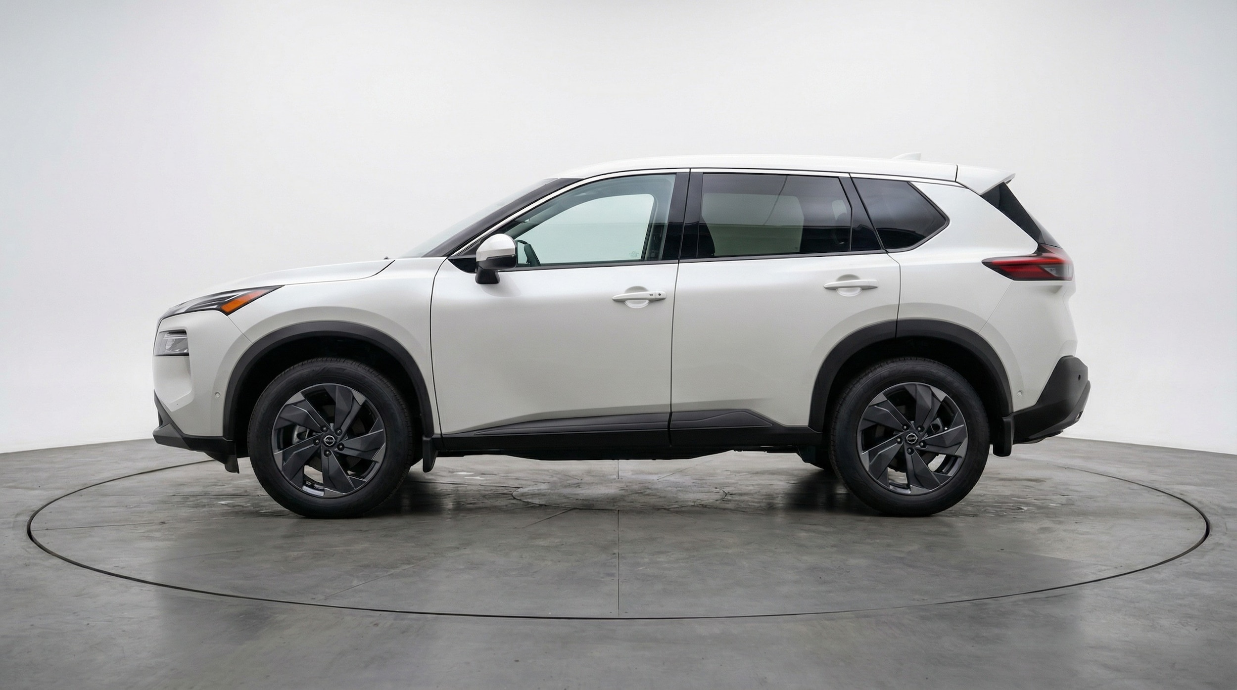 Thumbnail: 2025 Nissan Rogue - 4