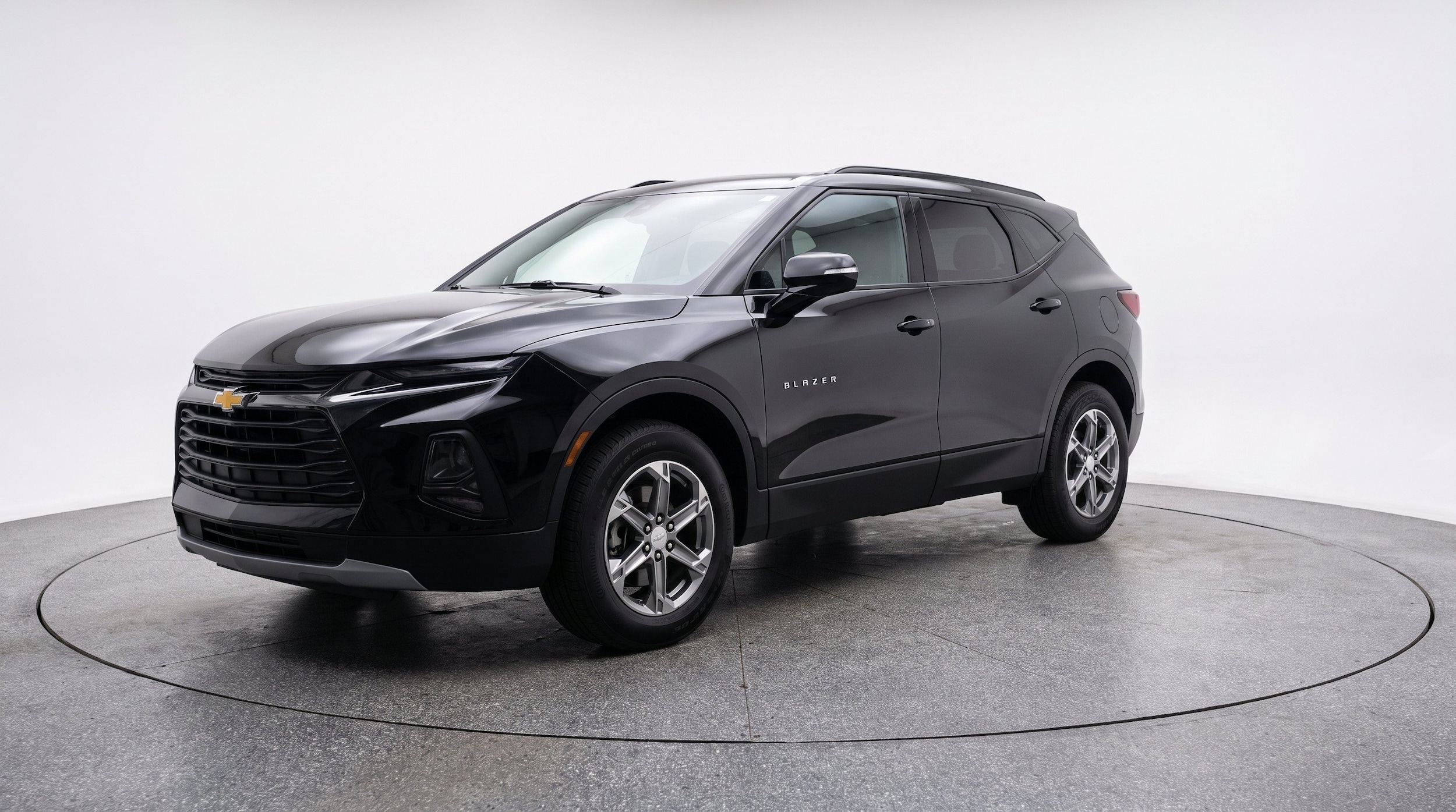 Thumbnail: 2026 Chevrolet Blazer - 3