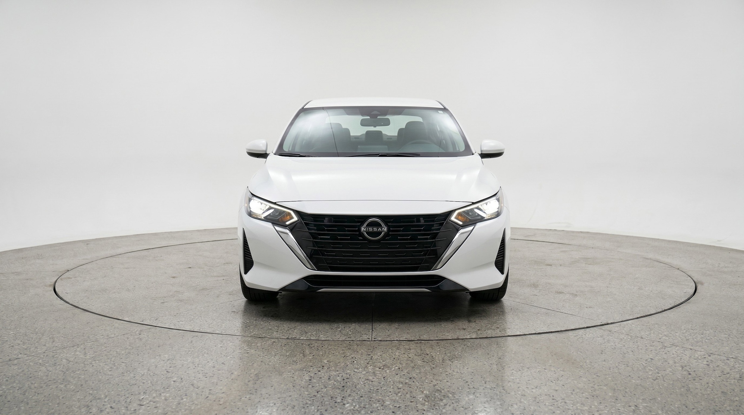 Thumbnail: 2025 Nissan Sentra - 2