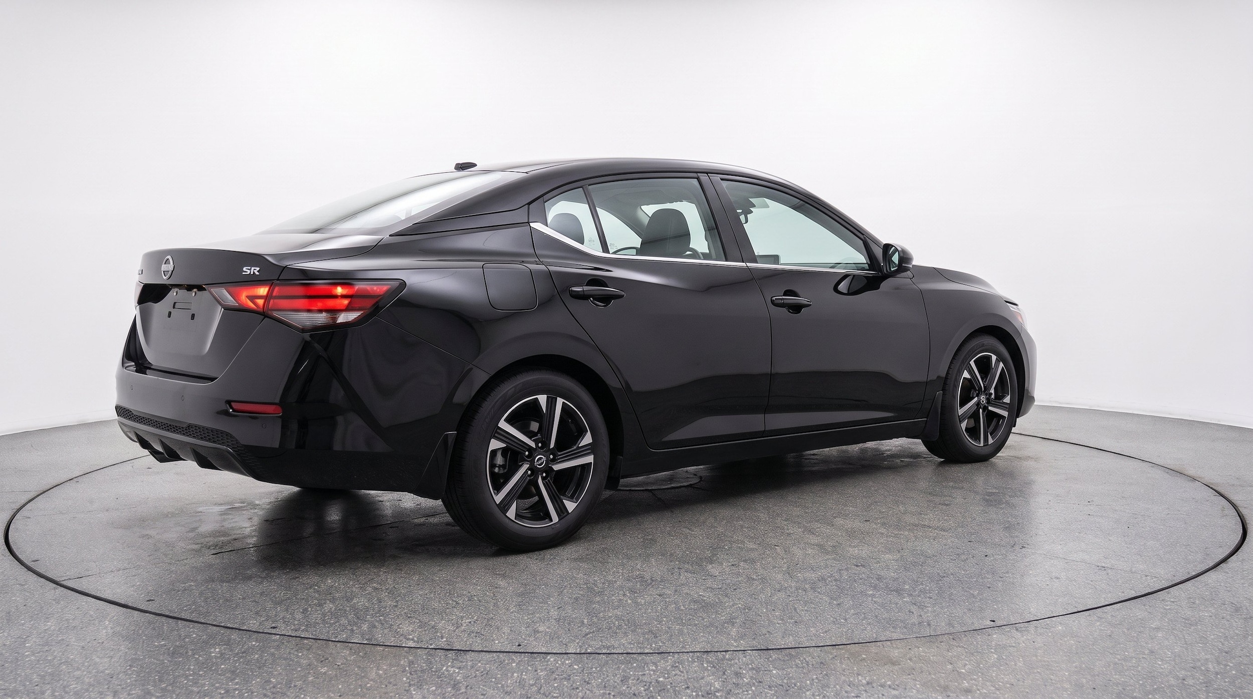 Thumbnail: 2025 Nissan Sentra - 9