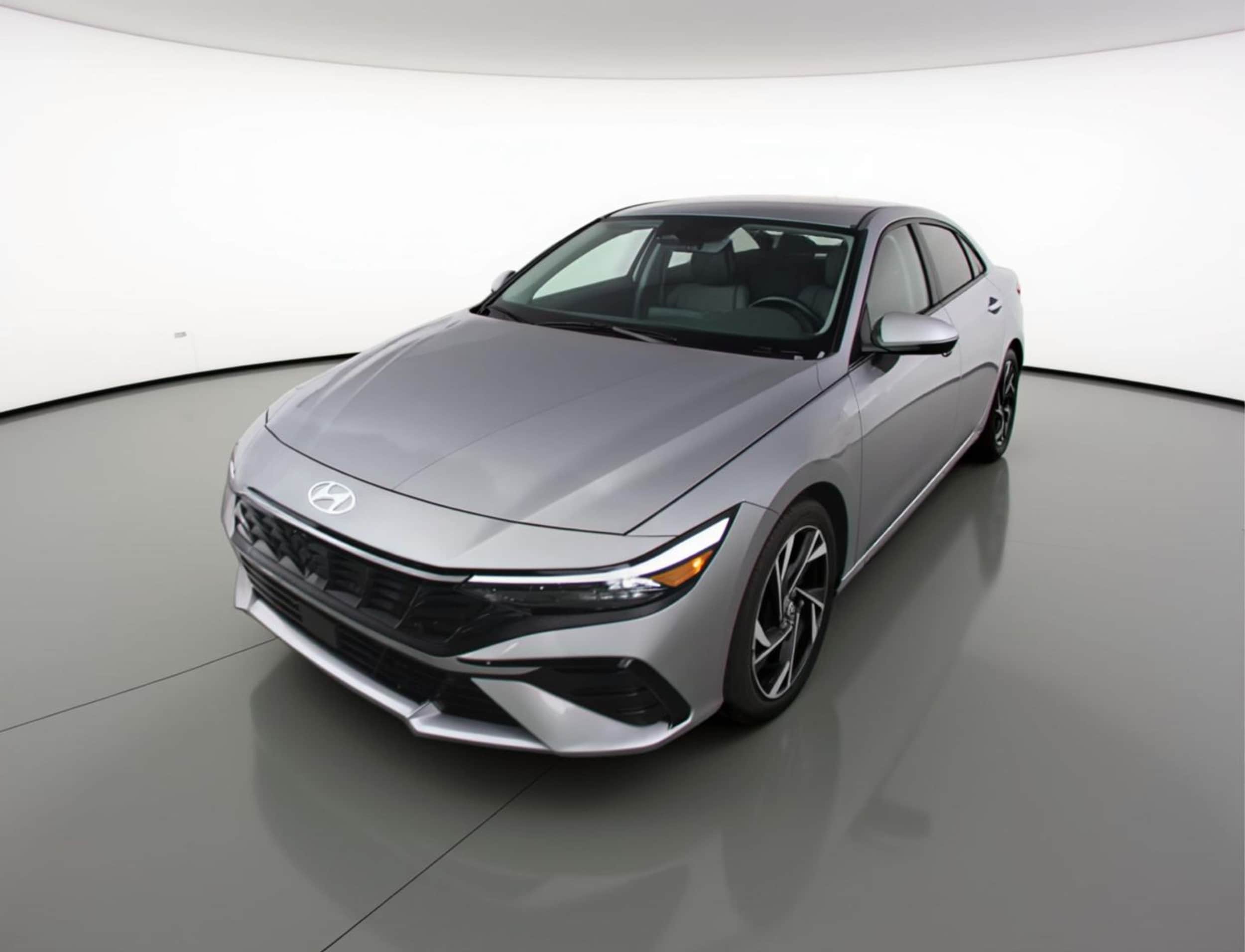 Thumbnail: 2025 Hyundai Elantra - 3