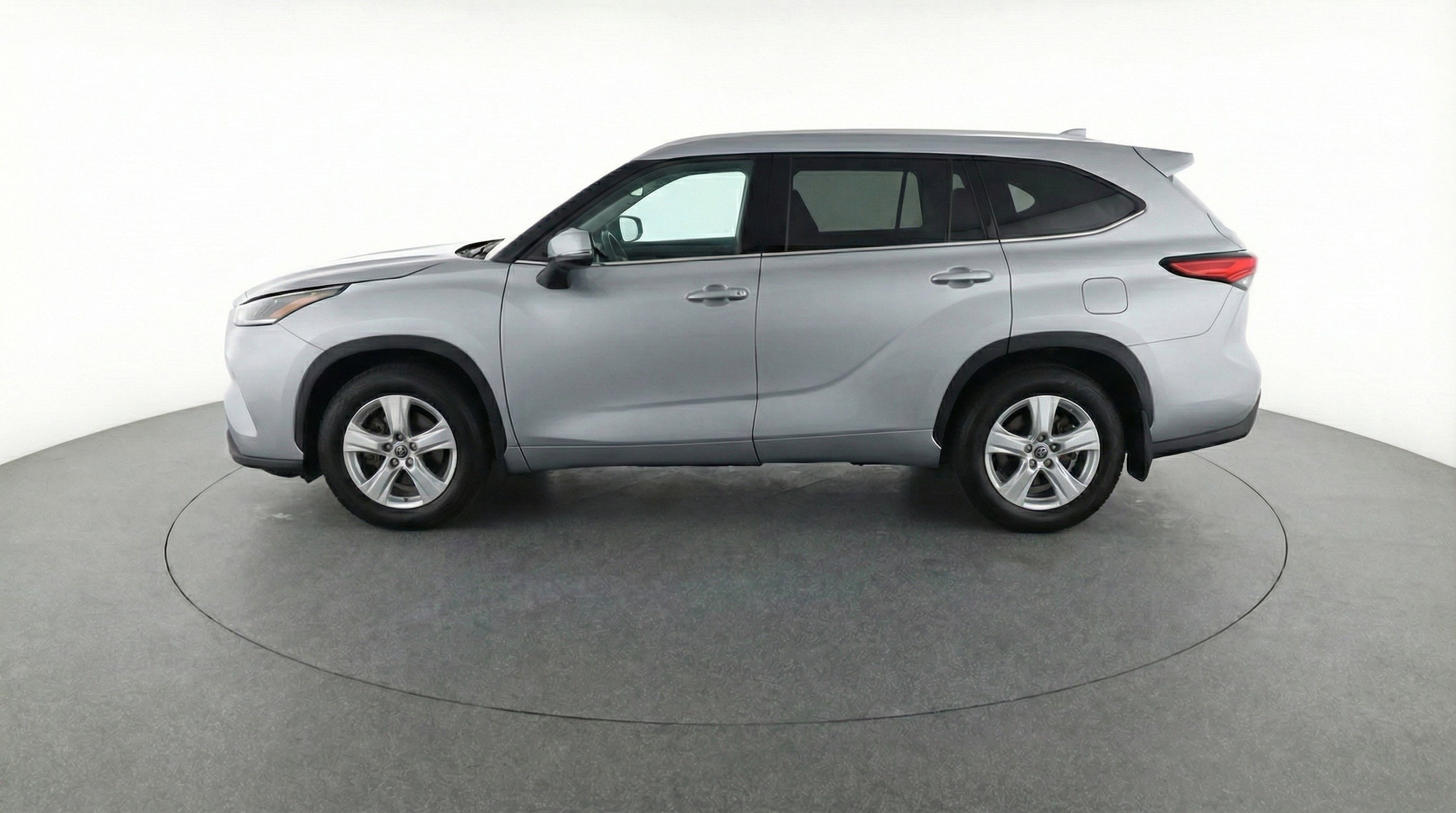 Thumbnail: 2025 Toyota Highlander - 5