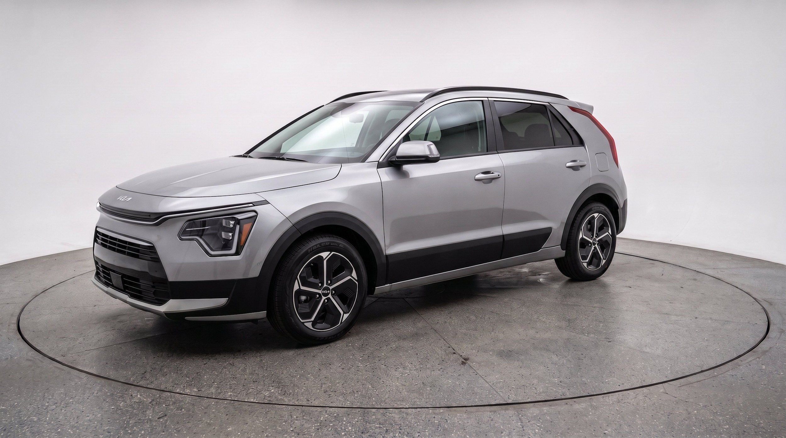 Thumbnail: 2026 Kia Niro - 3