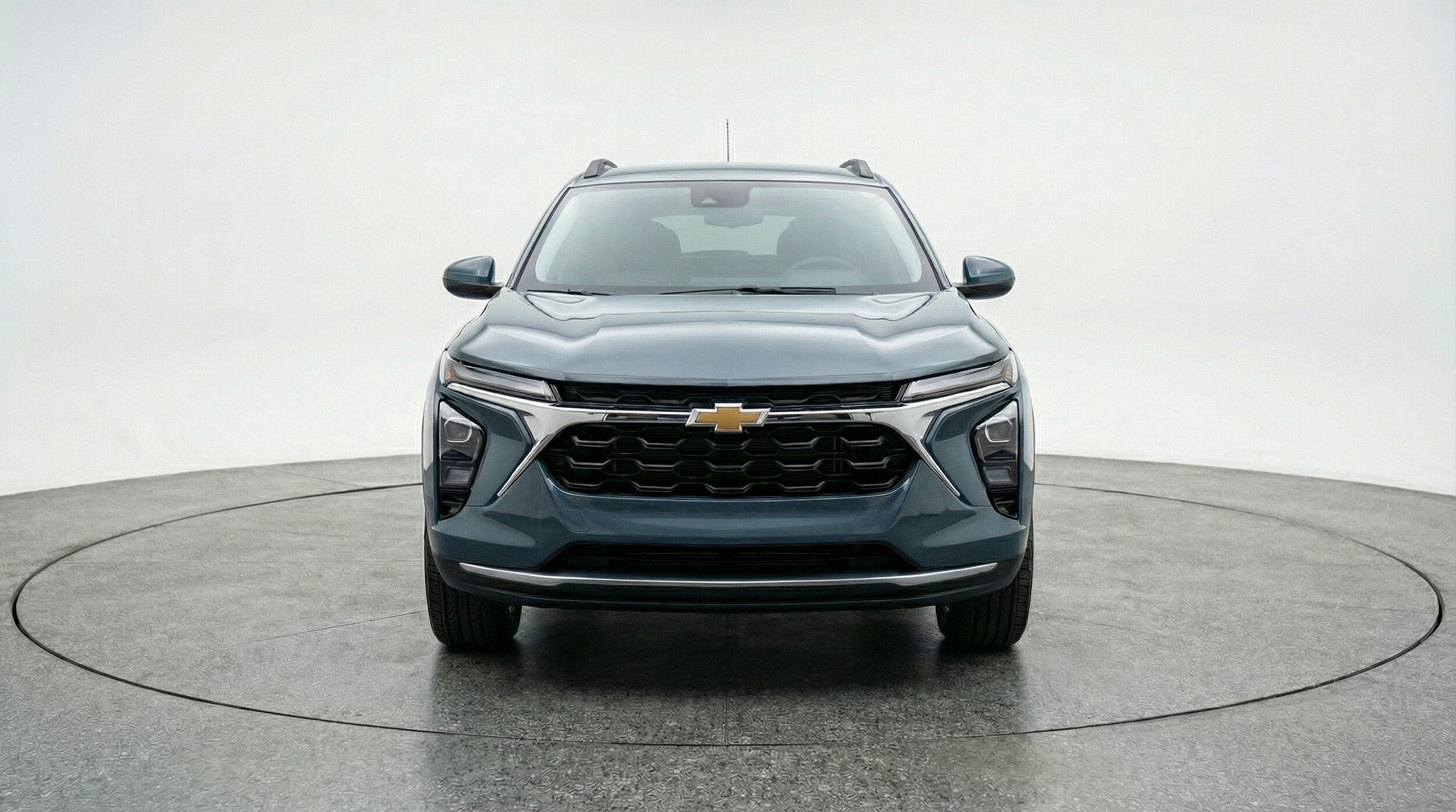 Thumbnail: 2025 Chevrolet Trax - 2
