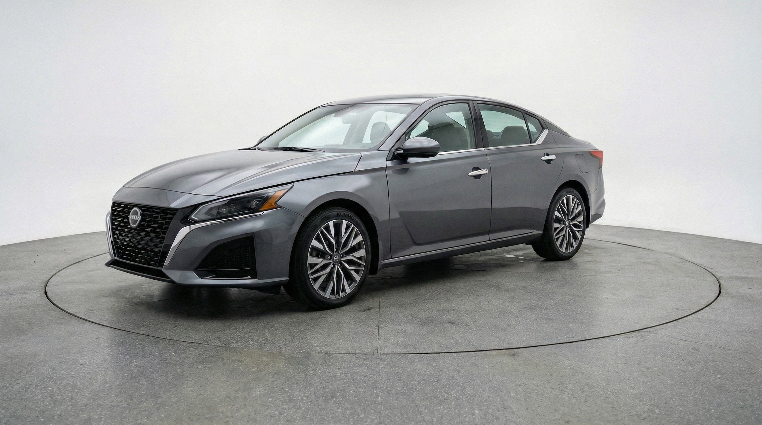 Thumbnail: 2025 Nissan Altima - 3