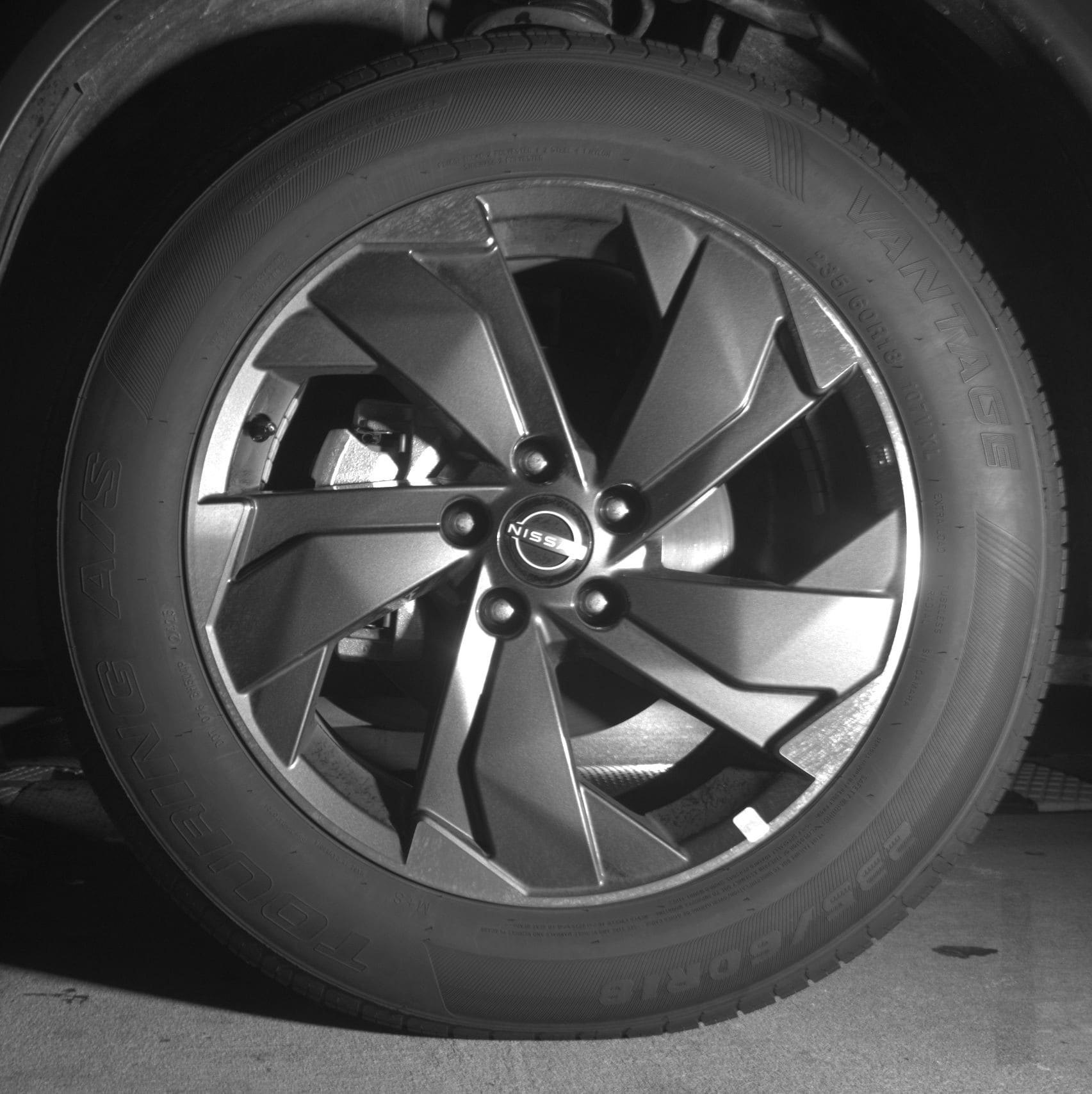 Thumbnail: 2025 Nissan Rogue - 9