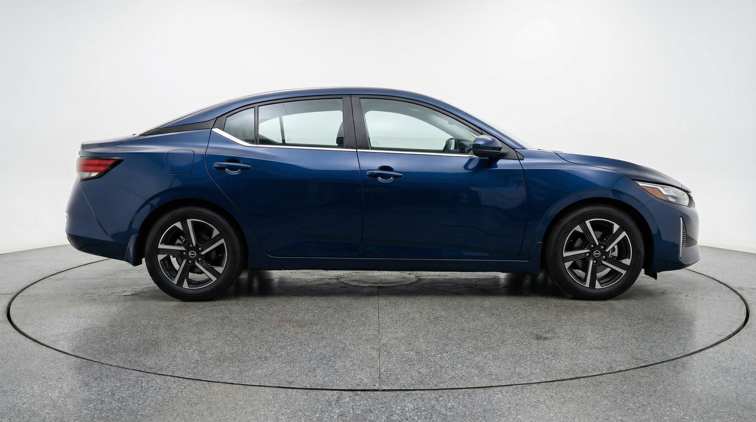 Thumbnail: 2025 Nissan Sentra - 11