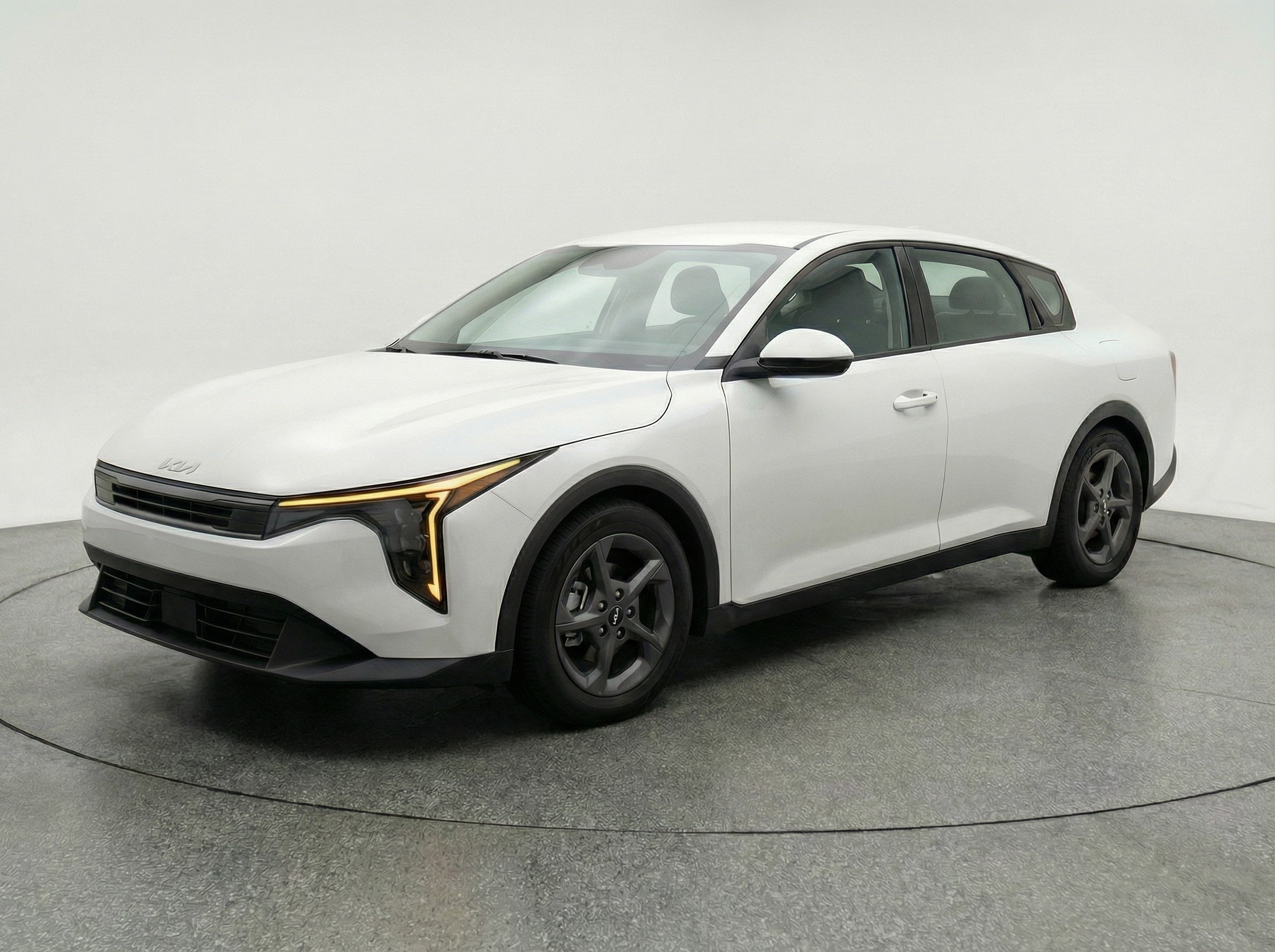 Thumbnail: 2025 Kia K4 - 3