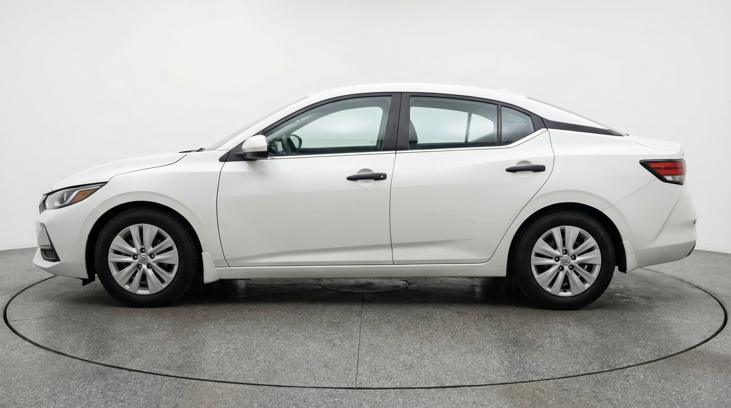 Thumbnail: 2025 Nissan Sentra - 5