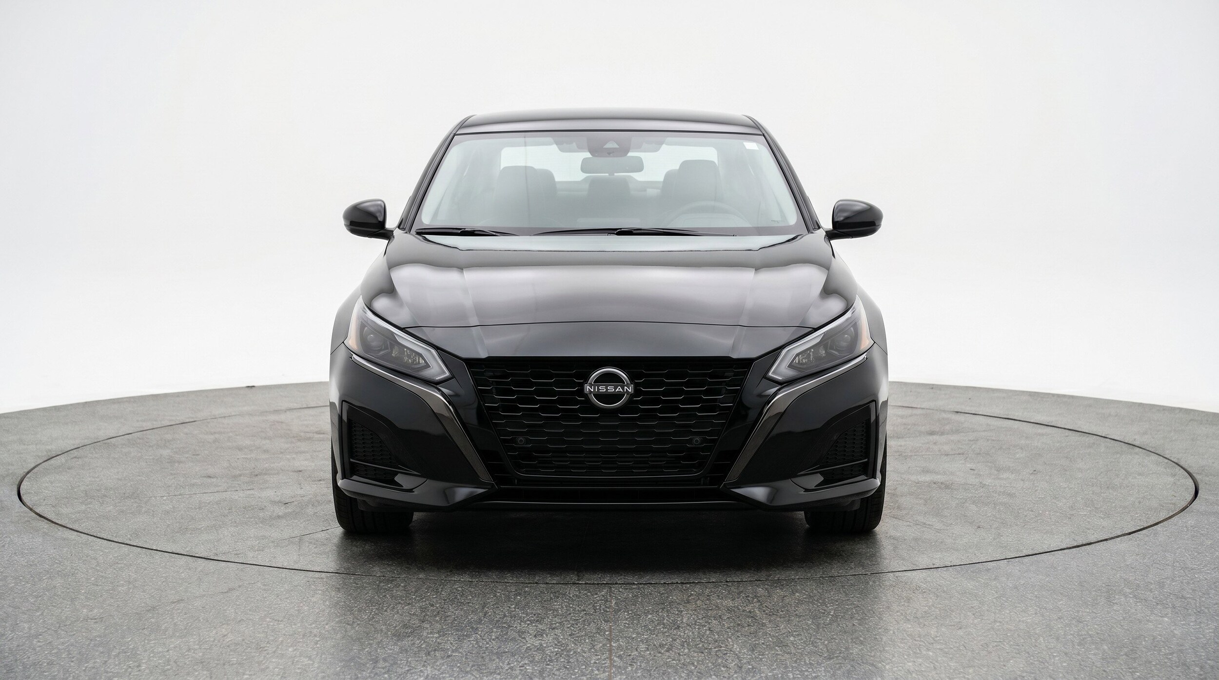 Thumbnail: 2025 Nissan Altima - 2