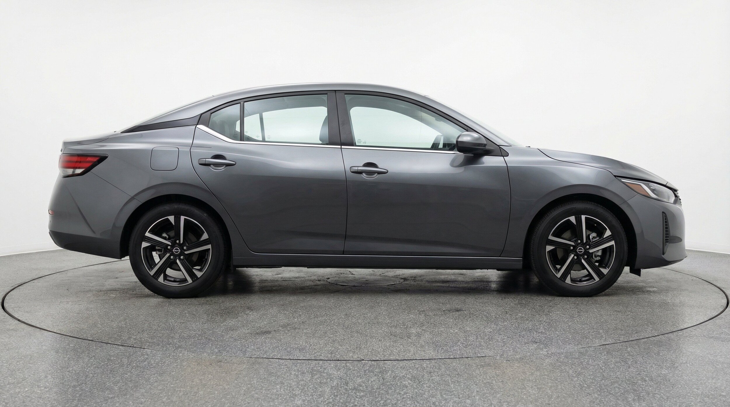 Thumbnail: 2025 Nissan Sentra - 11