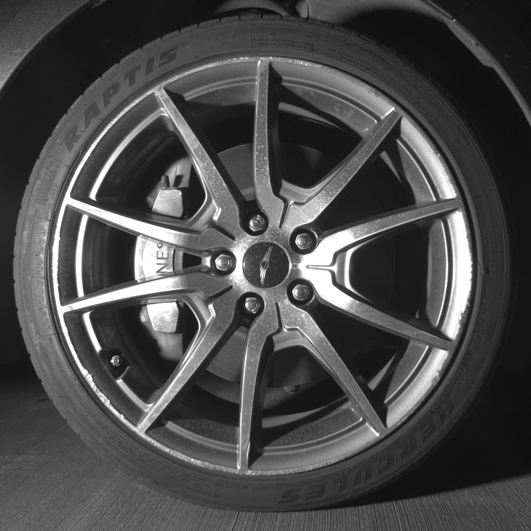 Thumbnail: 2025 Genesis G70 - 13