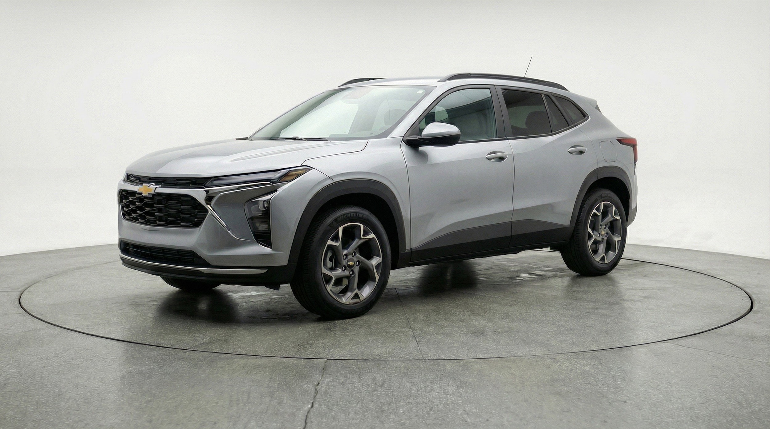 Thumbnail: 2025 Chevrolet Trax - 3