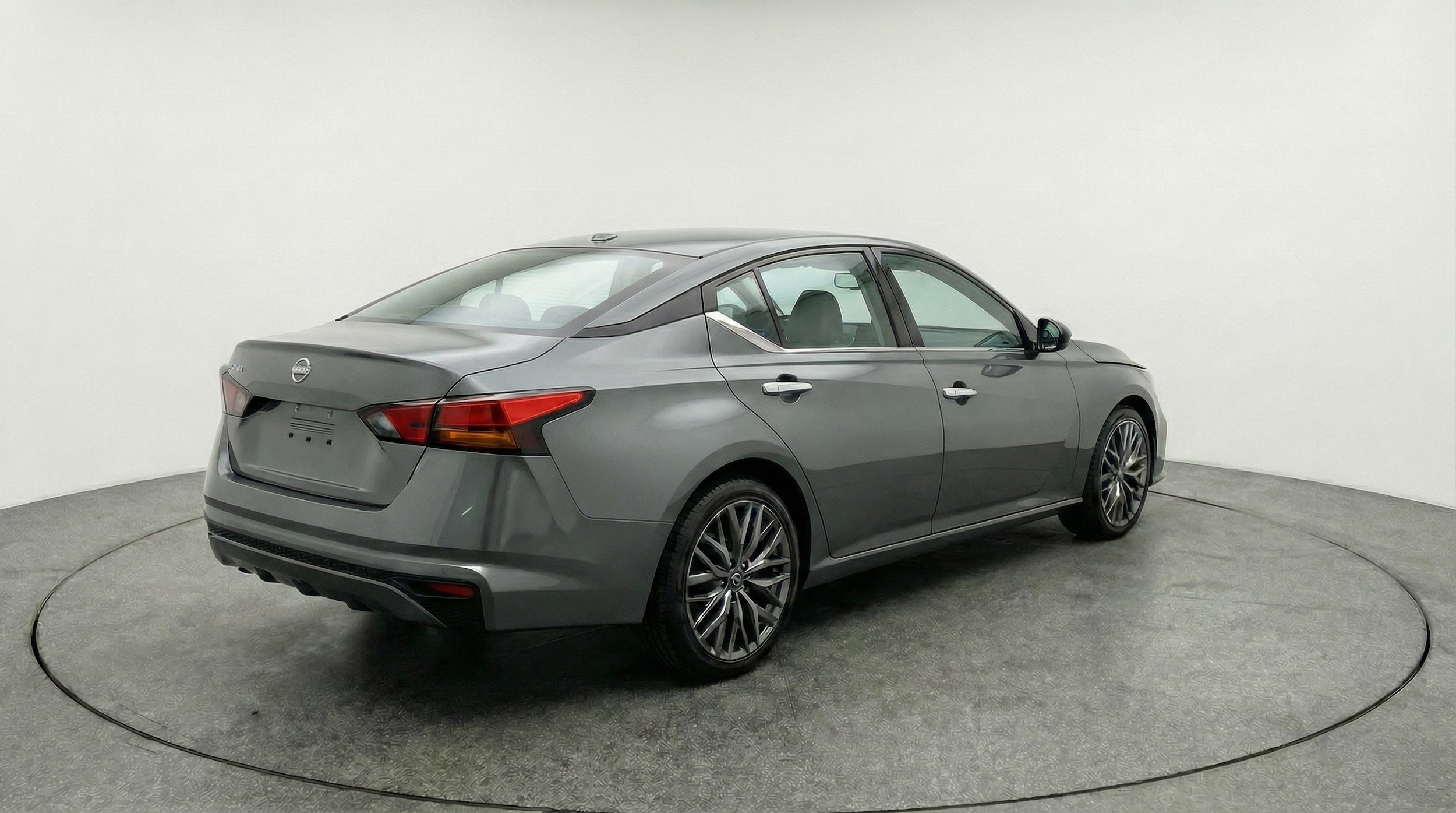 Thumbnail: 2025 Nissan Altima - 7