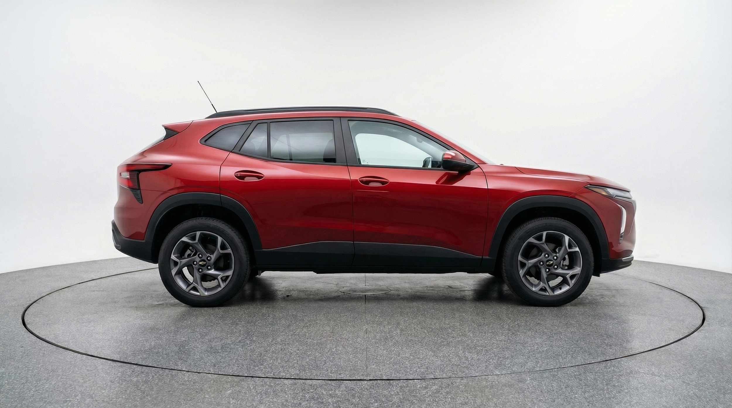 Thumbnail: 2025 Chevrolet Trax - 8