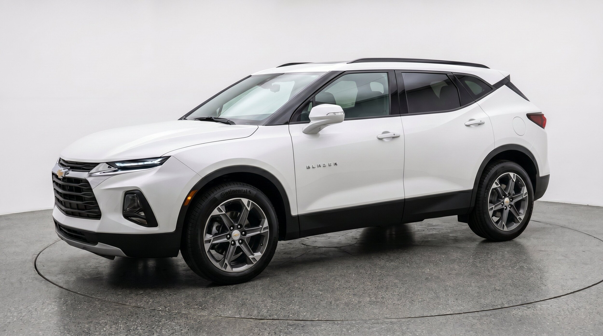Thumbnail: 2026 Chevrolet Blazer - 3