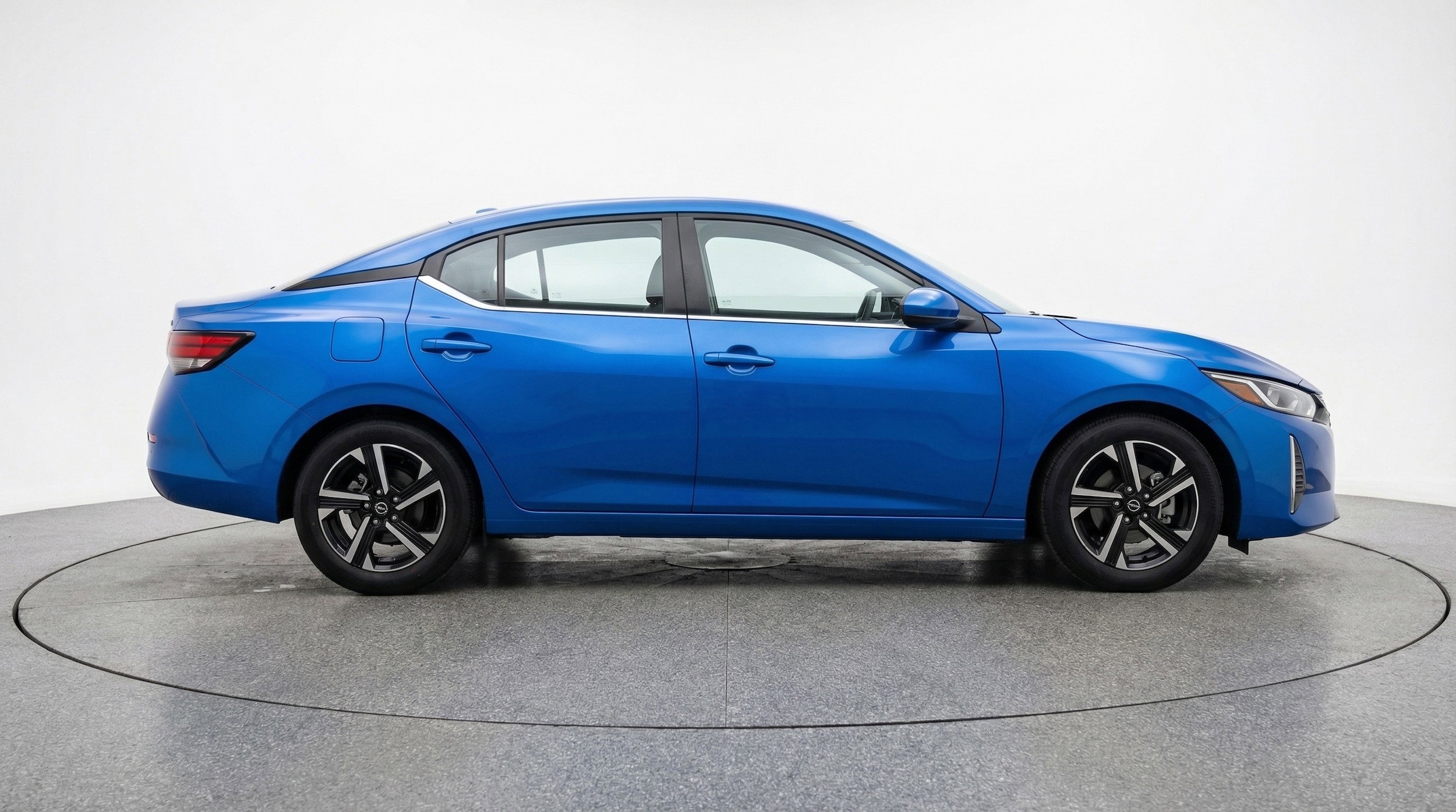 Thumbnail: 2025 Nissan Sentra - 11