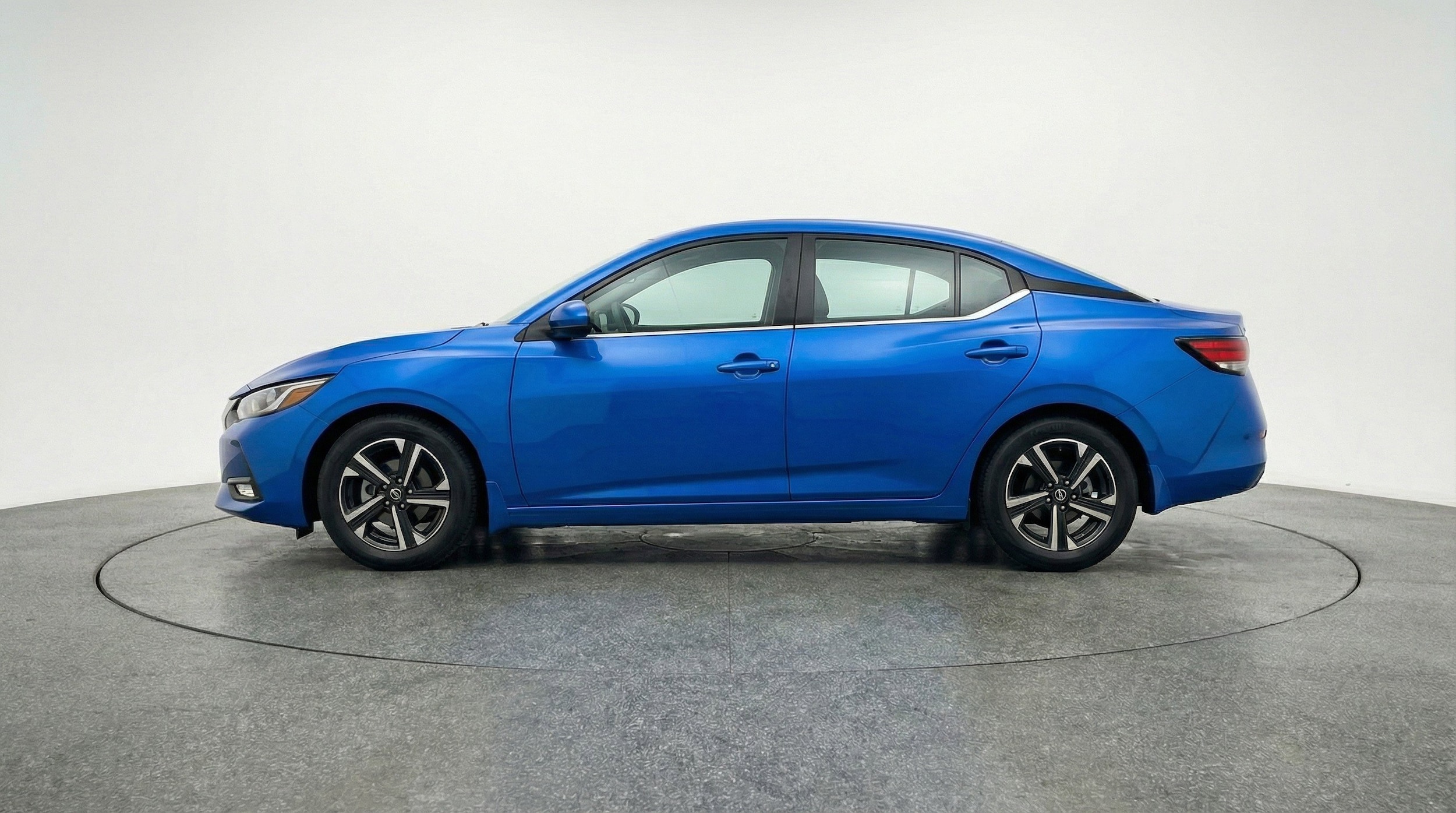 Thumbnail: 2025 Nissan Sentra - 5