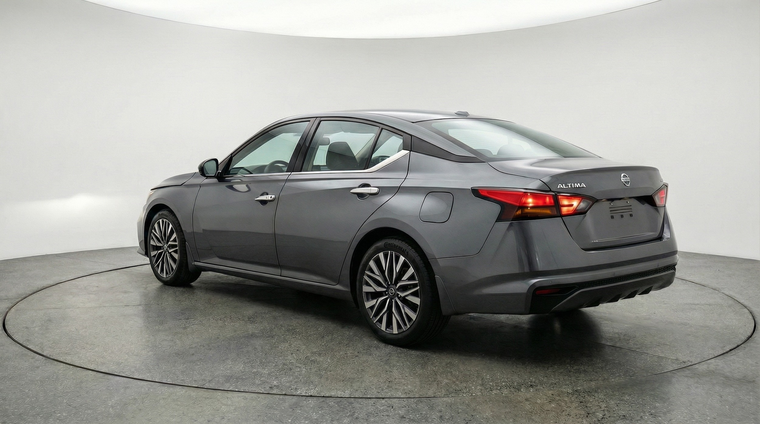 Thumbnail: 2025 Nissan Altima - 5