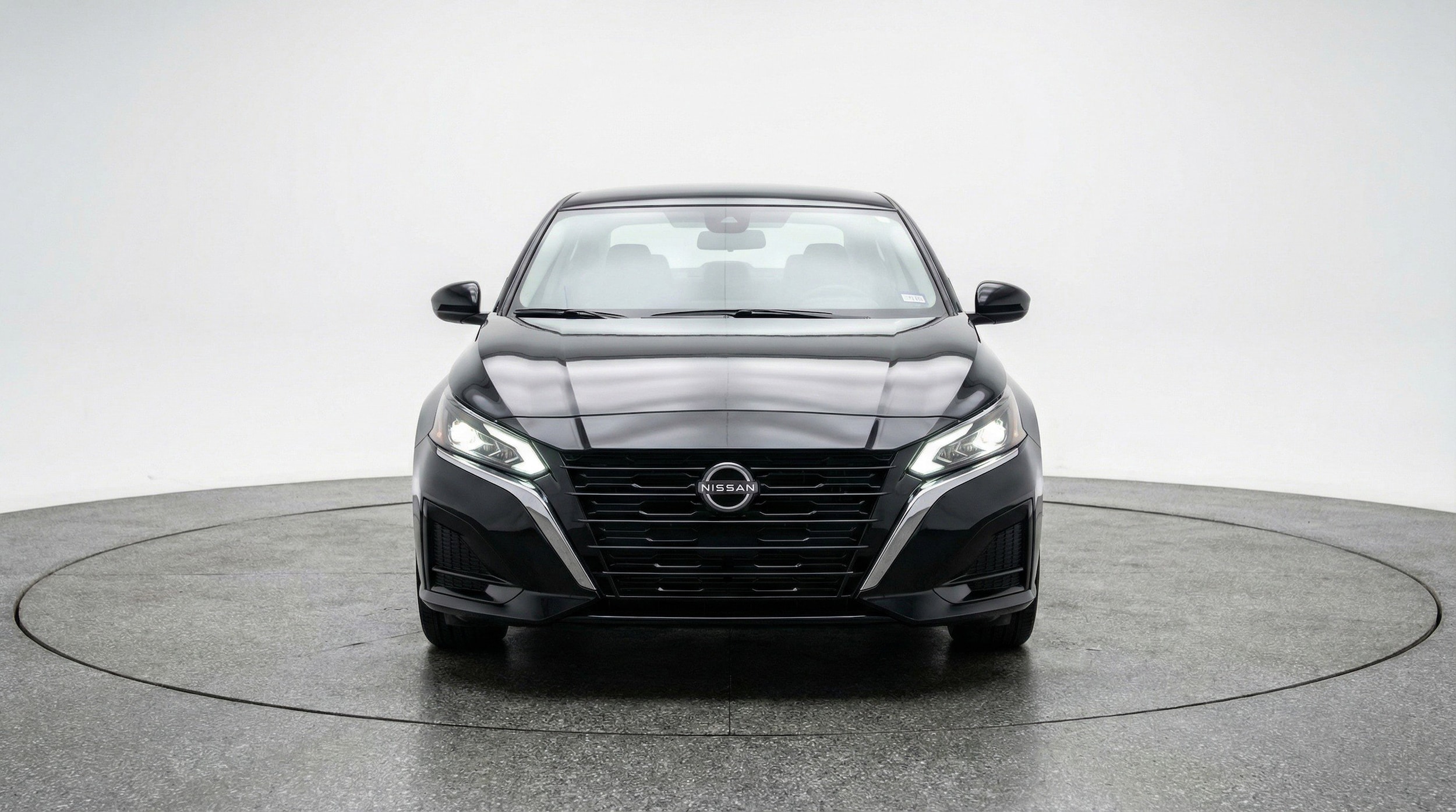 Thumbnail: 2025 Nissan Altima - 2