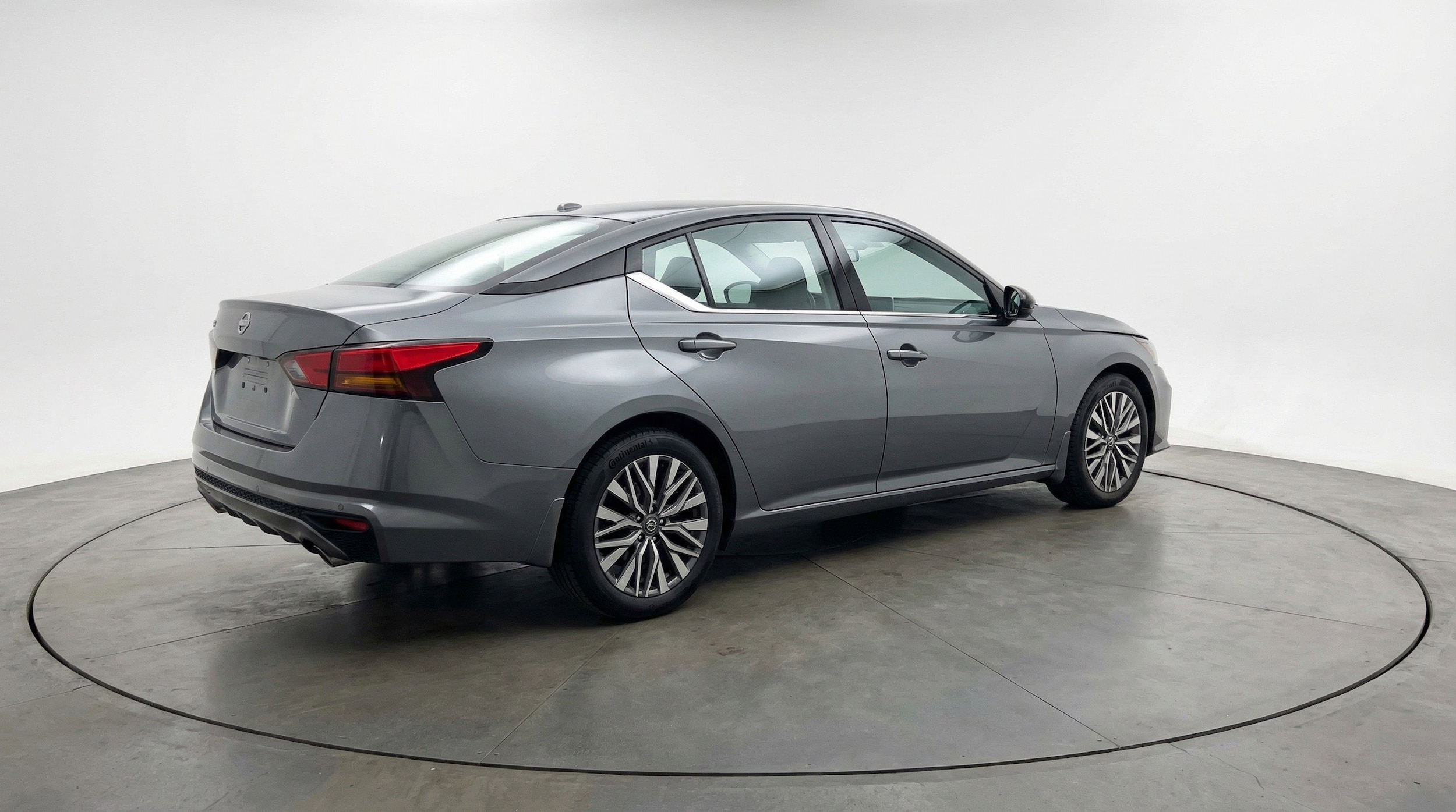 Thumbnail: 2025 Nissan Altima - 9