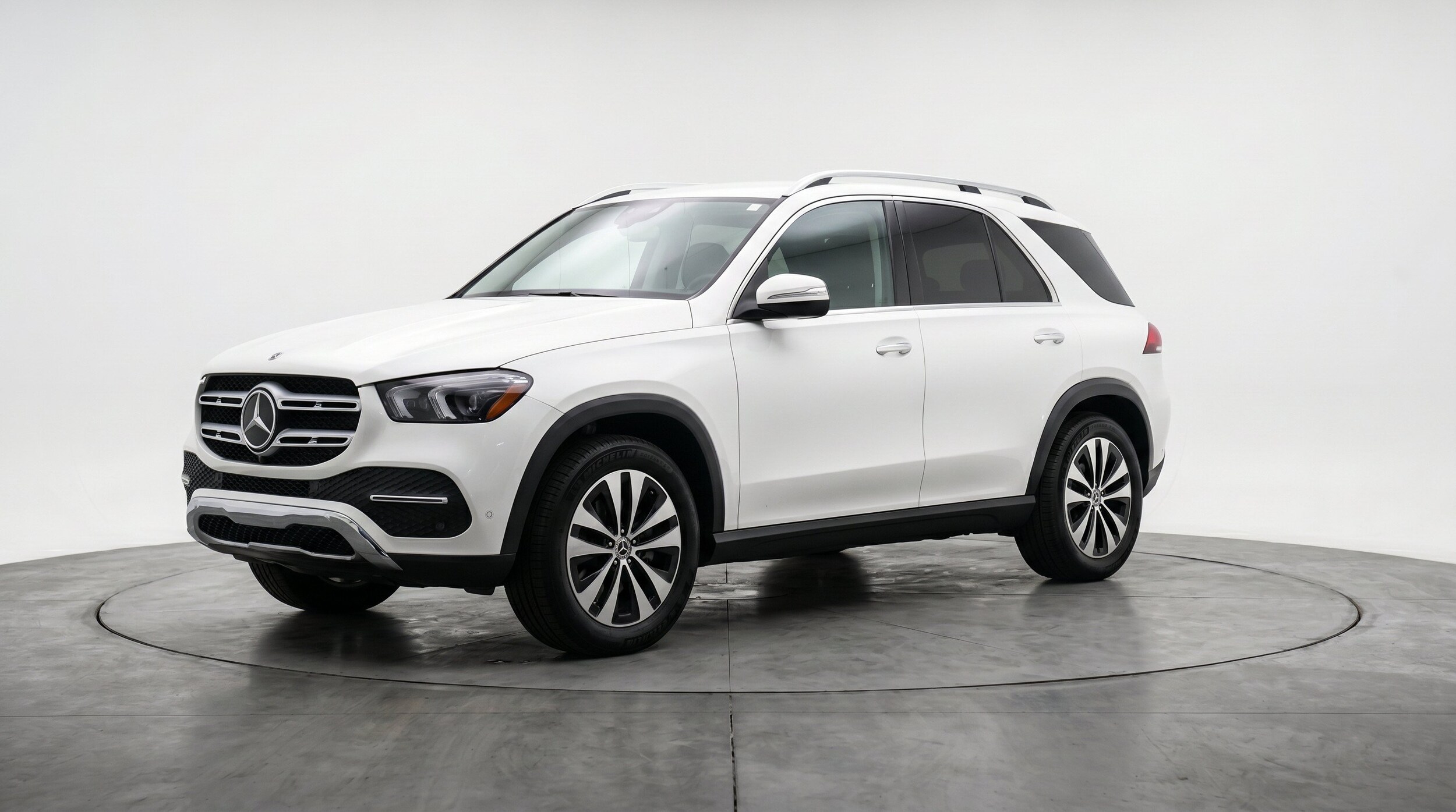 Thumbnail: 2026 Mercedes-Benz GLE - 3