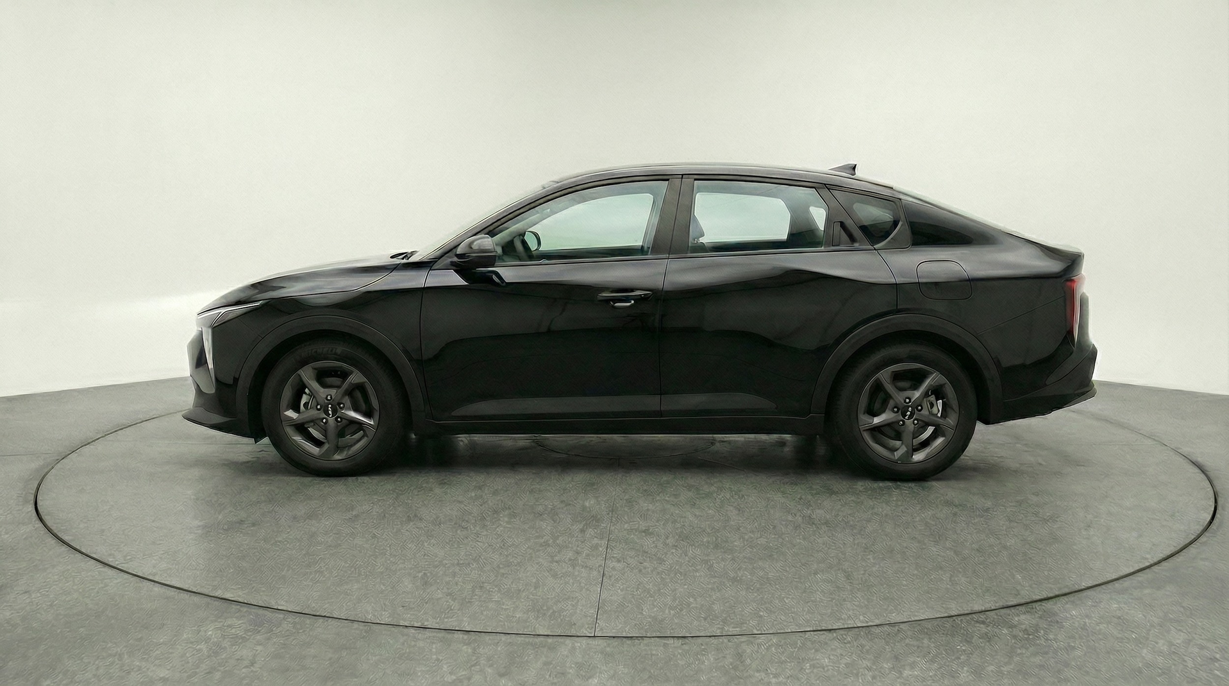 Thumbnail: 2025 Kia K4 - 4