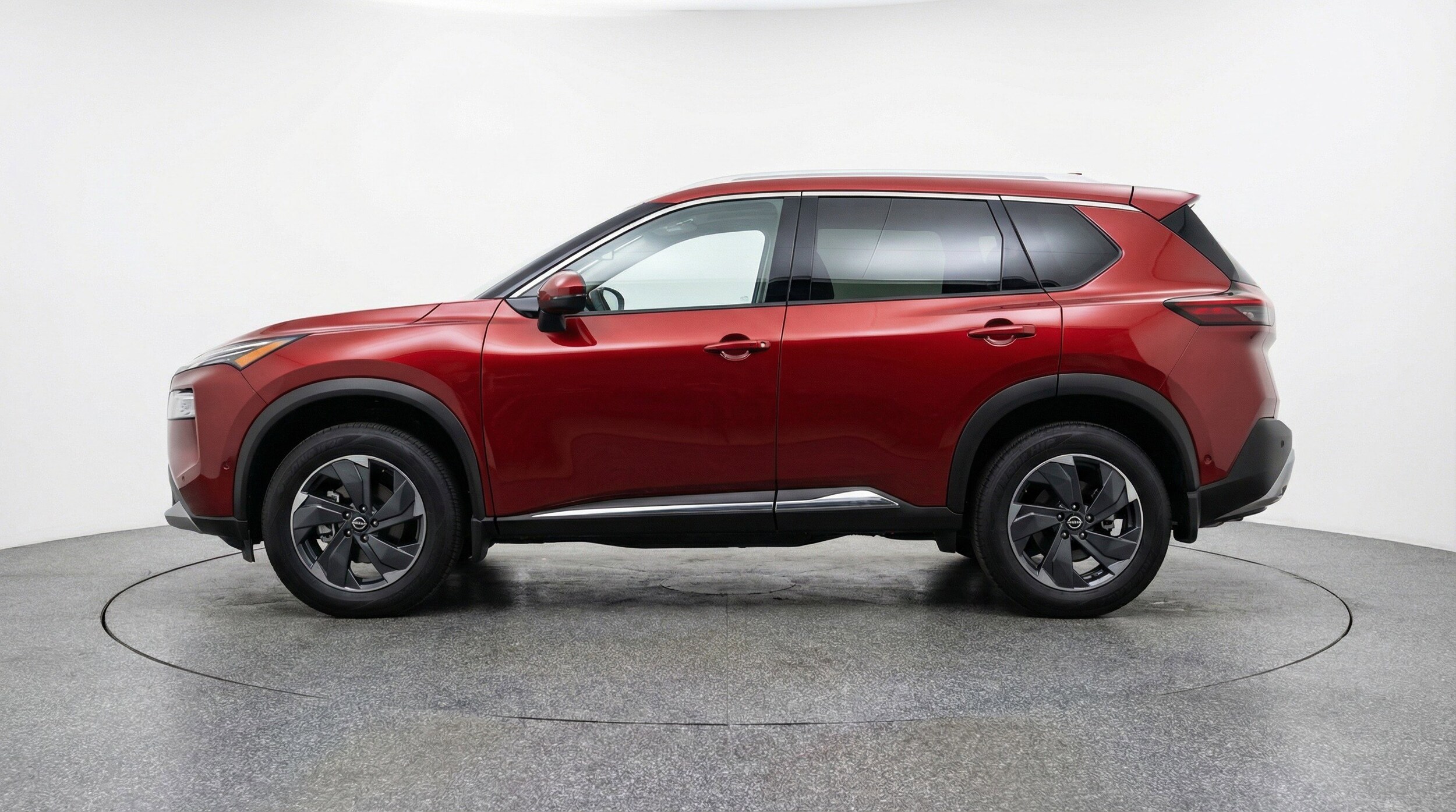 Thumbnail: 2025 Nissan Rogue - 5