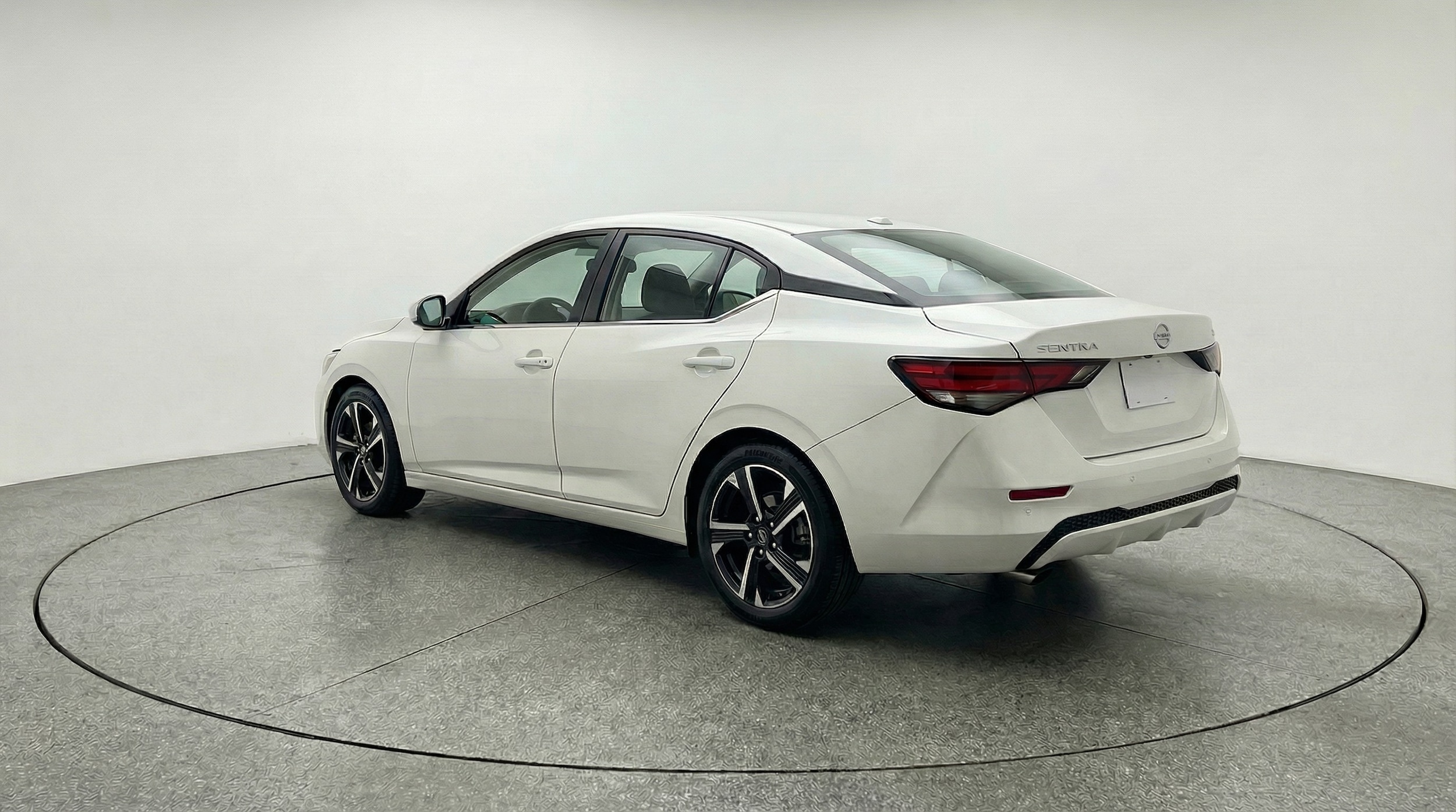 Thumbnail: 2025 Nissan Sentra - 5