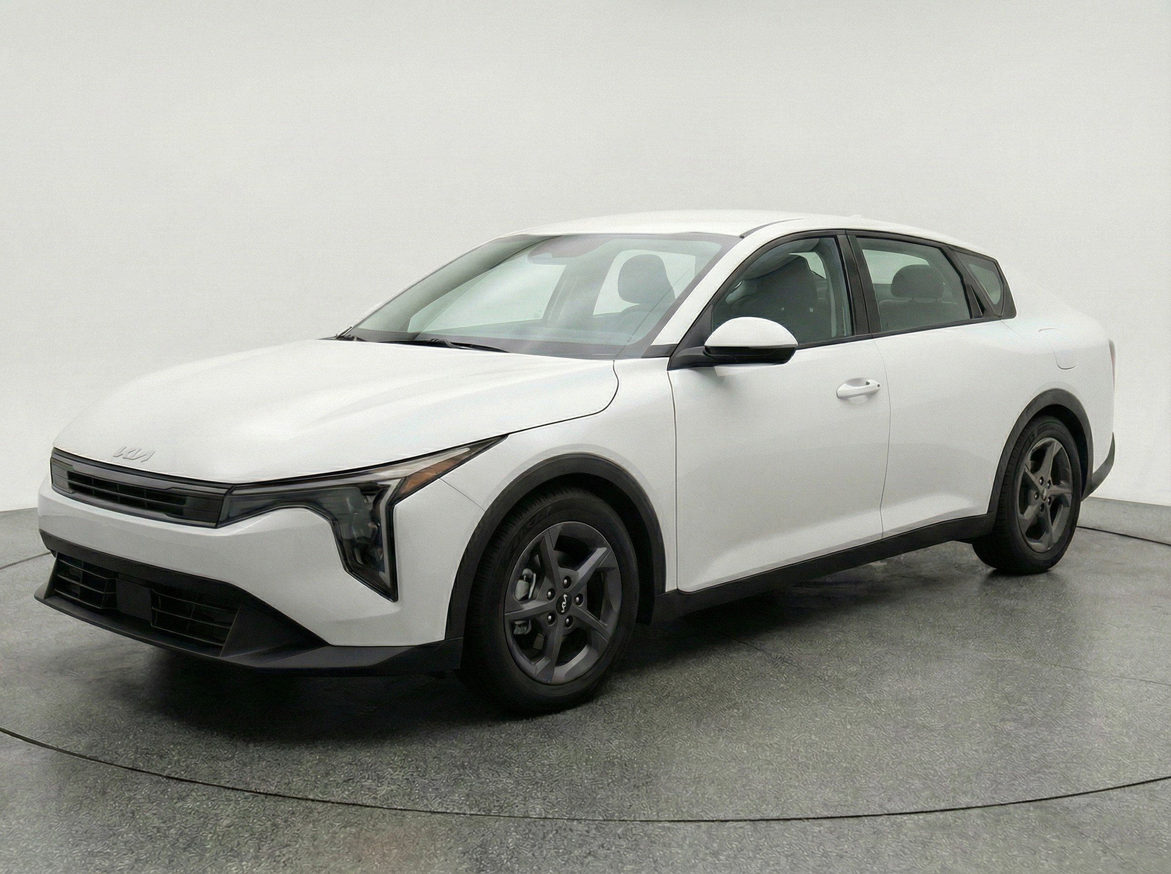 Thumbnail: 2025 Kia K4 - 3