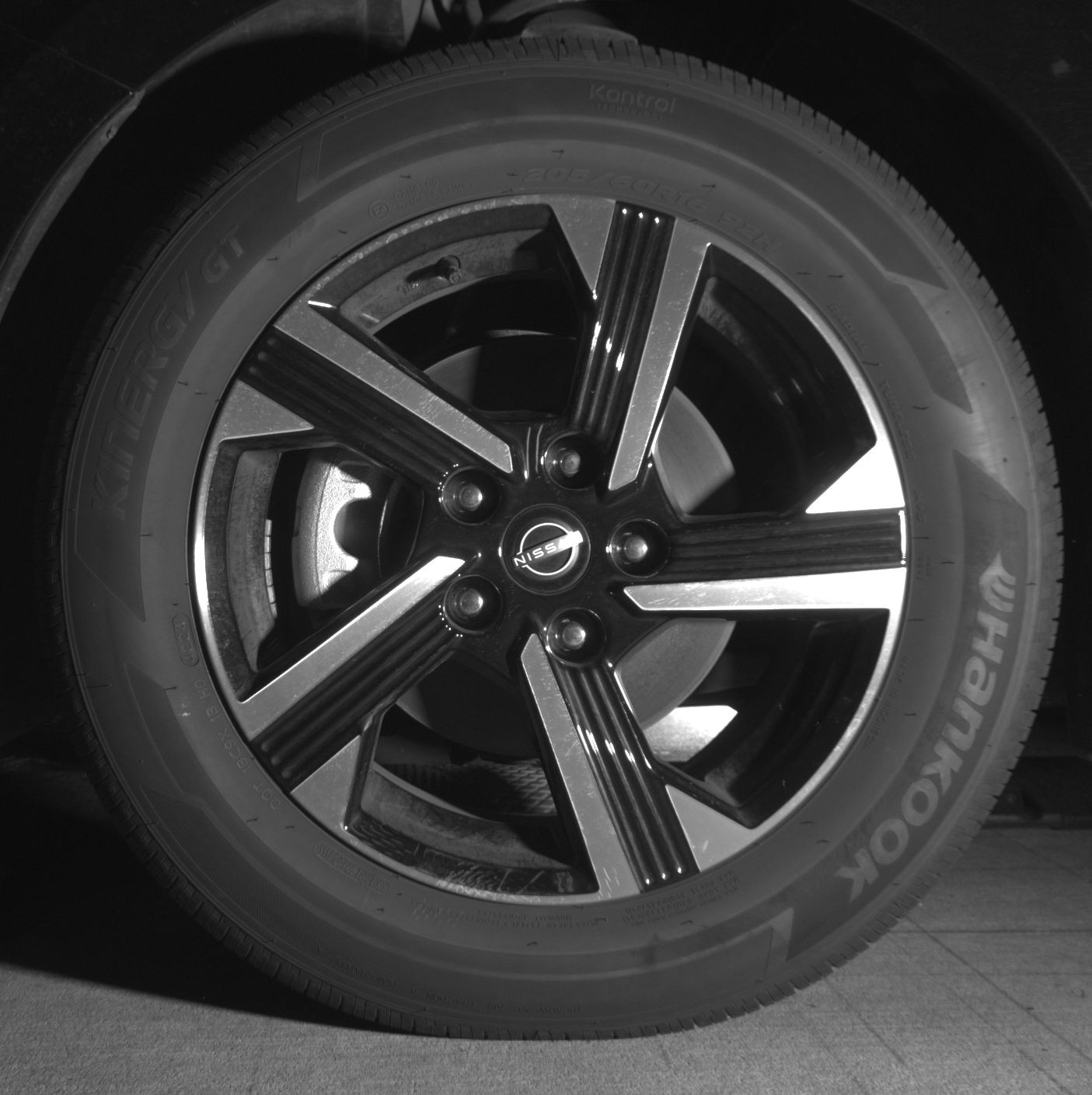 Thumbnail: 2025 Nissan Sentra - 9