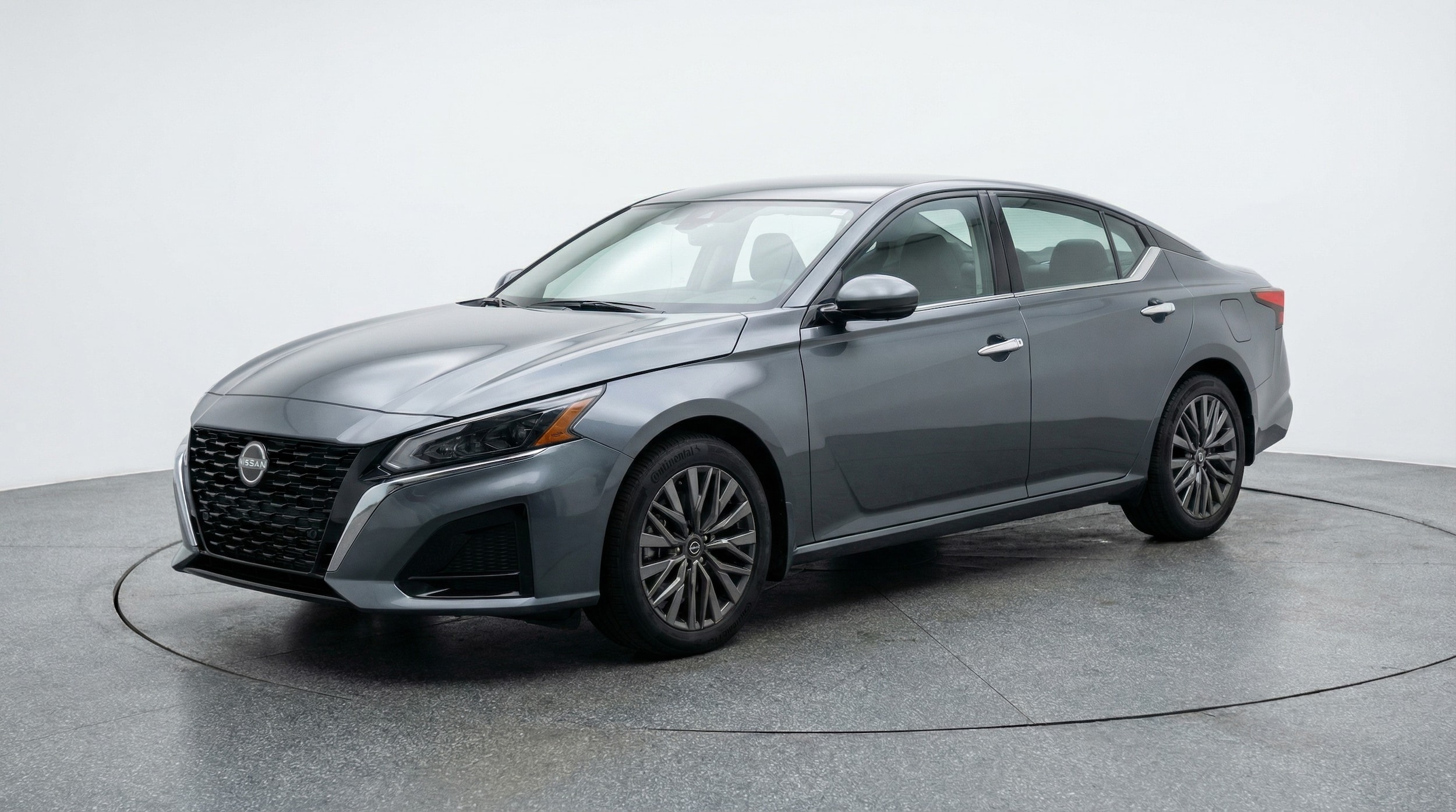 Thumbnail: 2025 Nissan Altima - 3