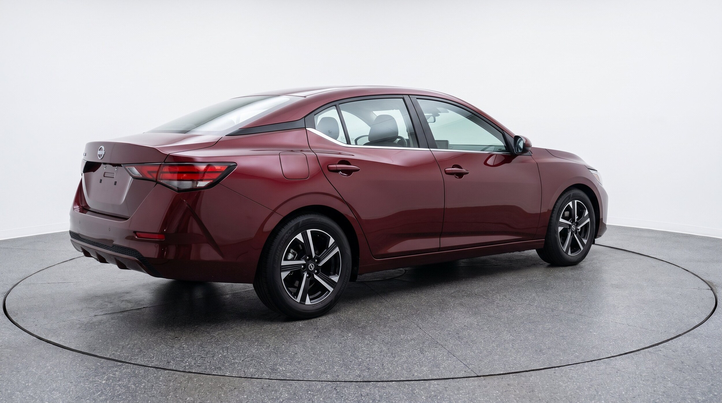 Thumbnail: 2025 Nissan Sentra - 9
