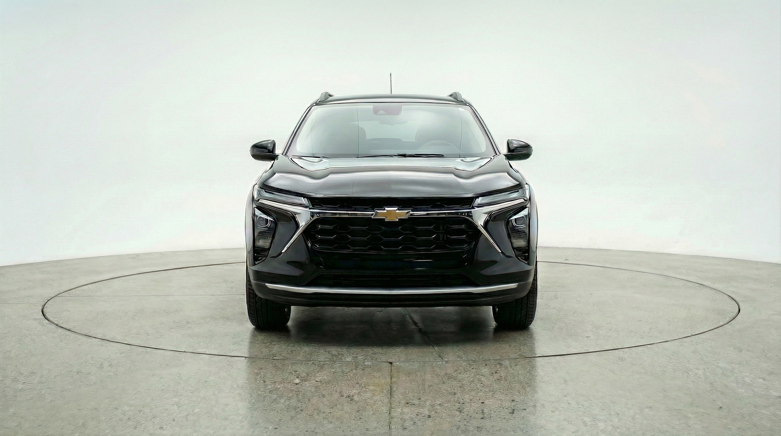 Thumbnail: 2025 Chevrolet Trax - 2