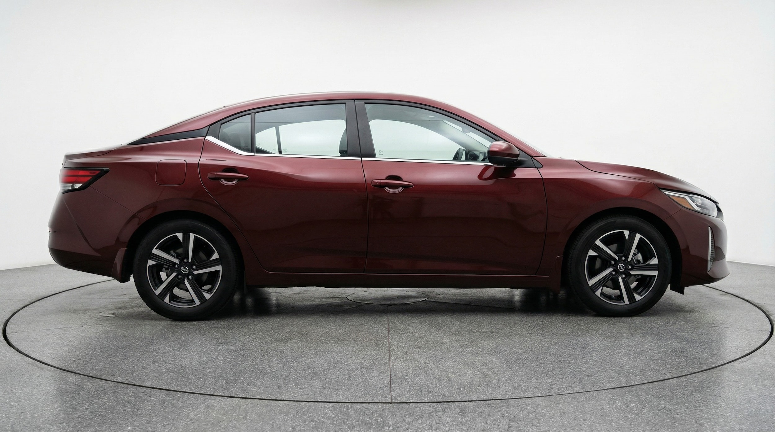 Thumbnail: 2025 Nissan Sentra - 8