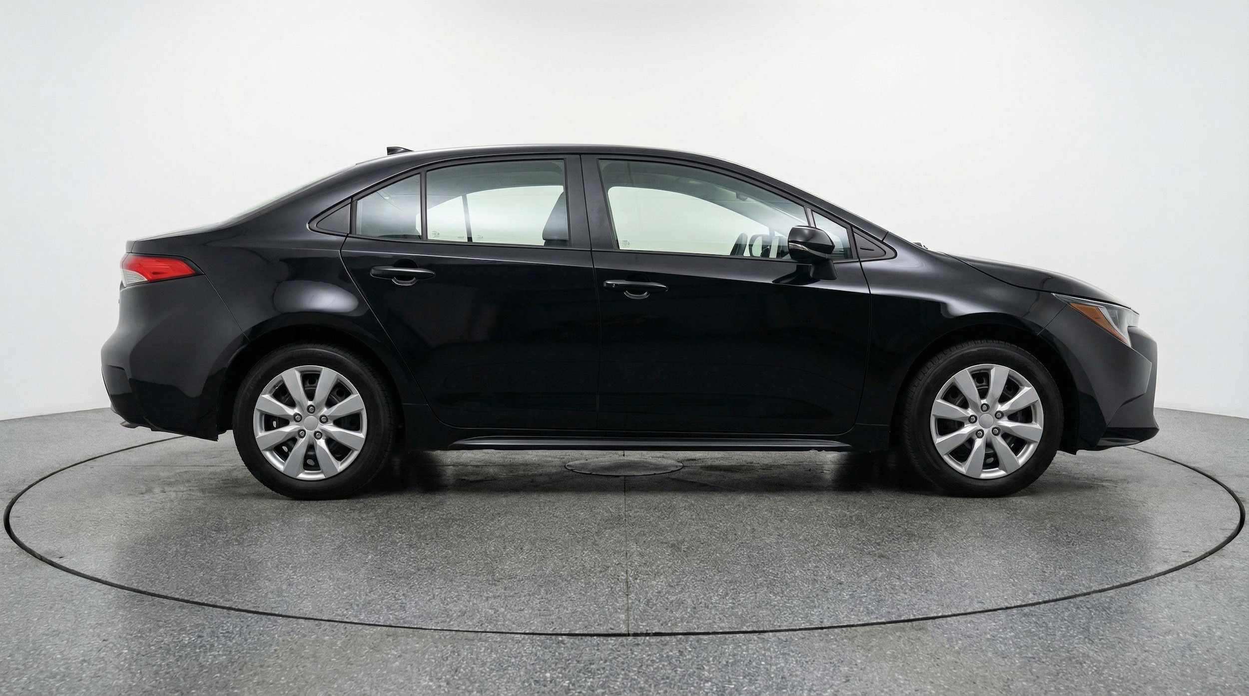 Thumbnail: 2025 Toyota Corolla - 11