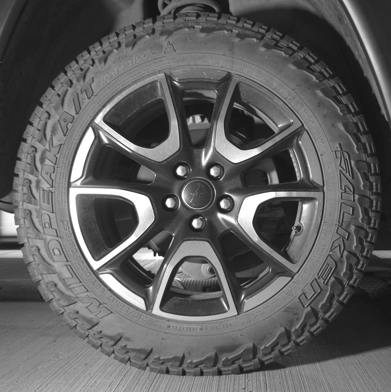 Thumbnail: 2025 Jeep Compass - 15