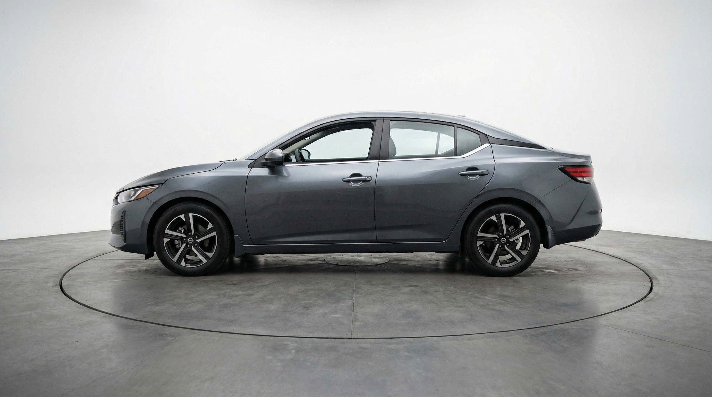 Thumbnail: 2025 Nissan Sentra - 5