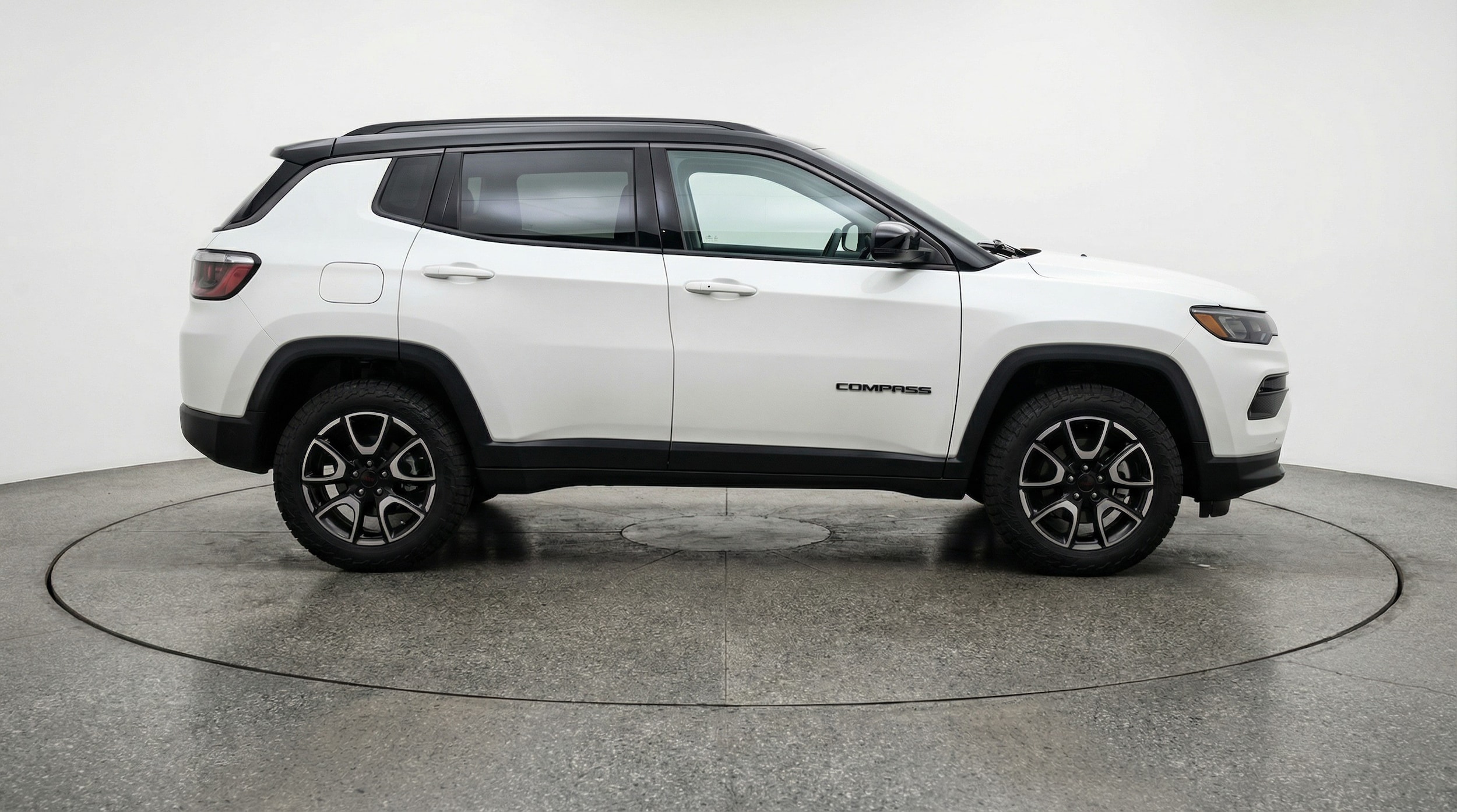Thumbnail: 2025 Jeep Compass - 8