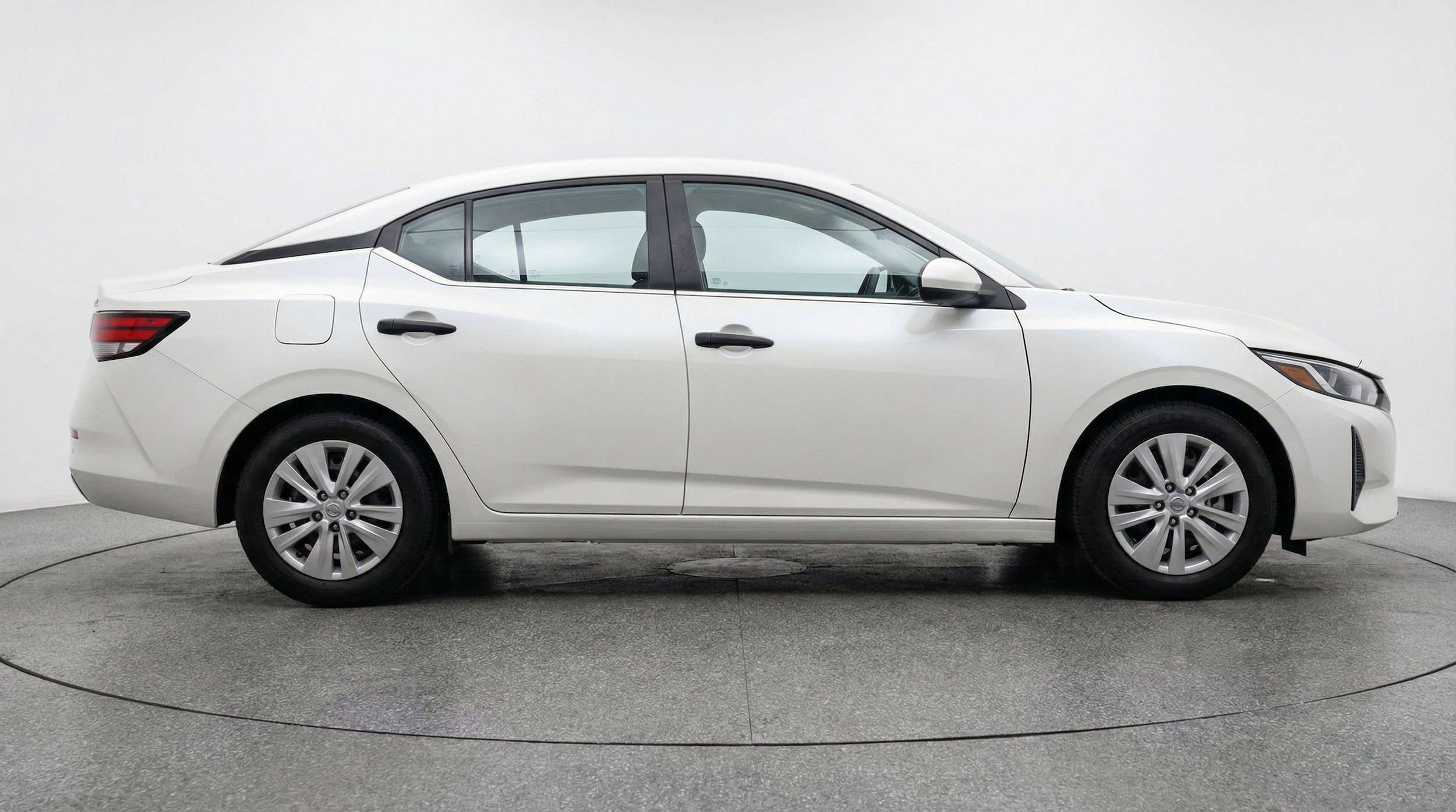 Thumbnail: 2025 Nissan Sentra - 11