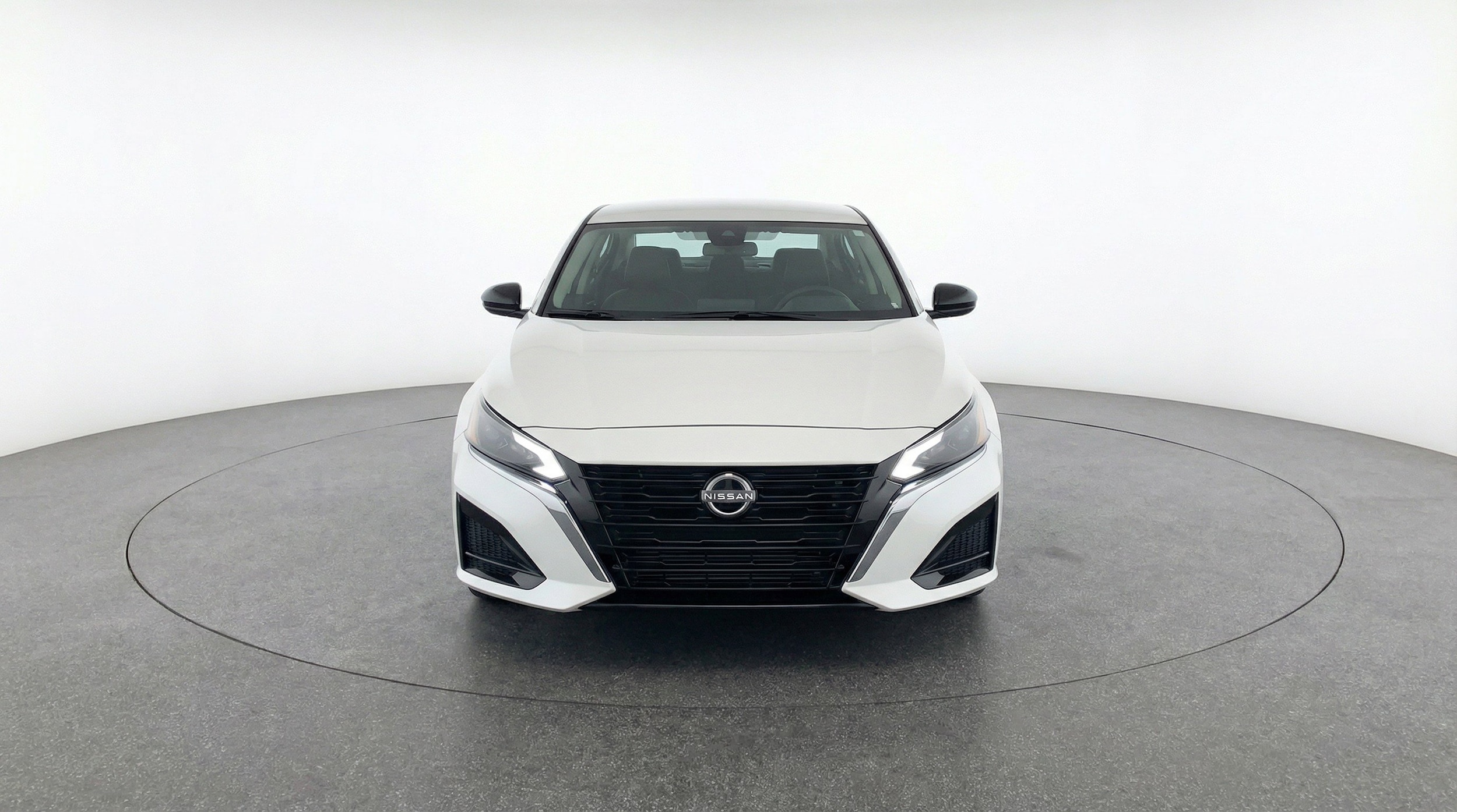 Thumbnail: 2025 Nissan Altima - 2