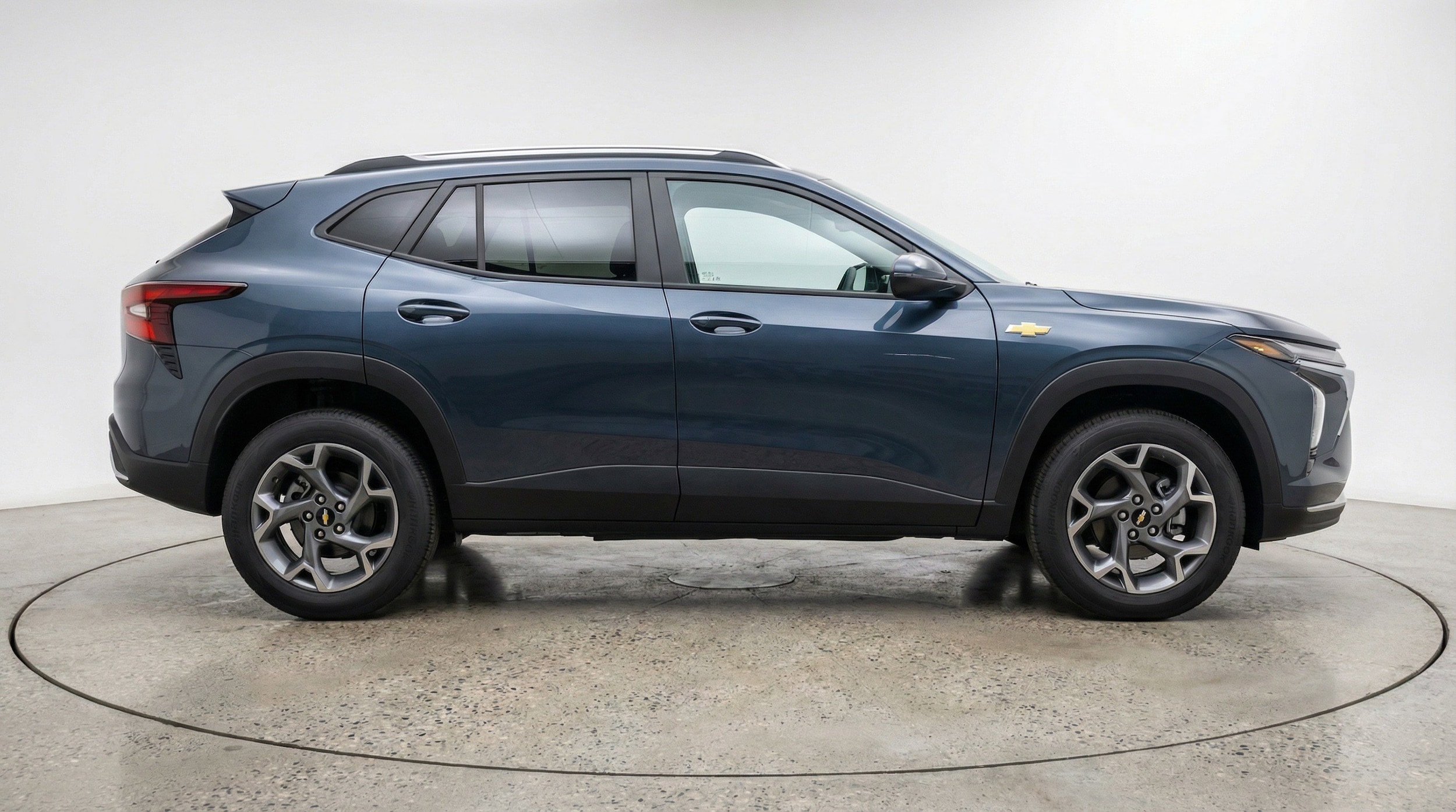 Thumbnail: 2025 Chevrolet Trax - 11